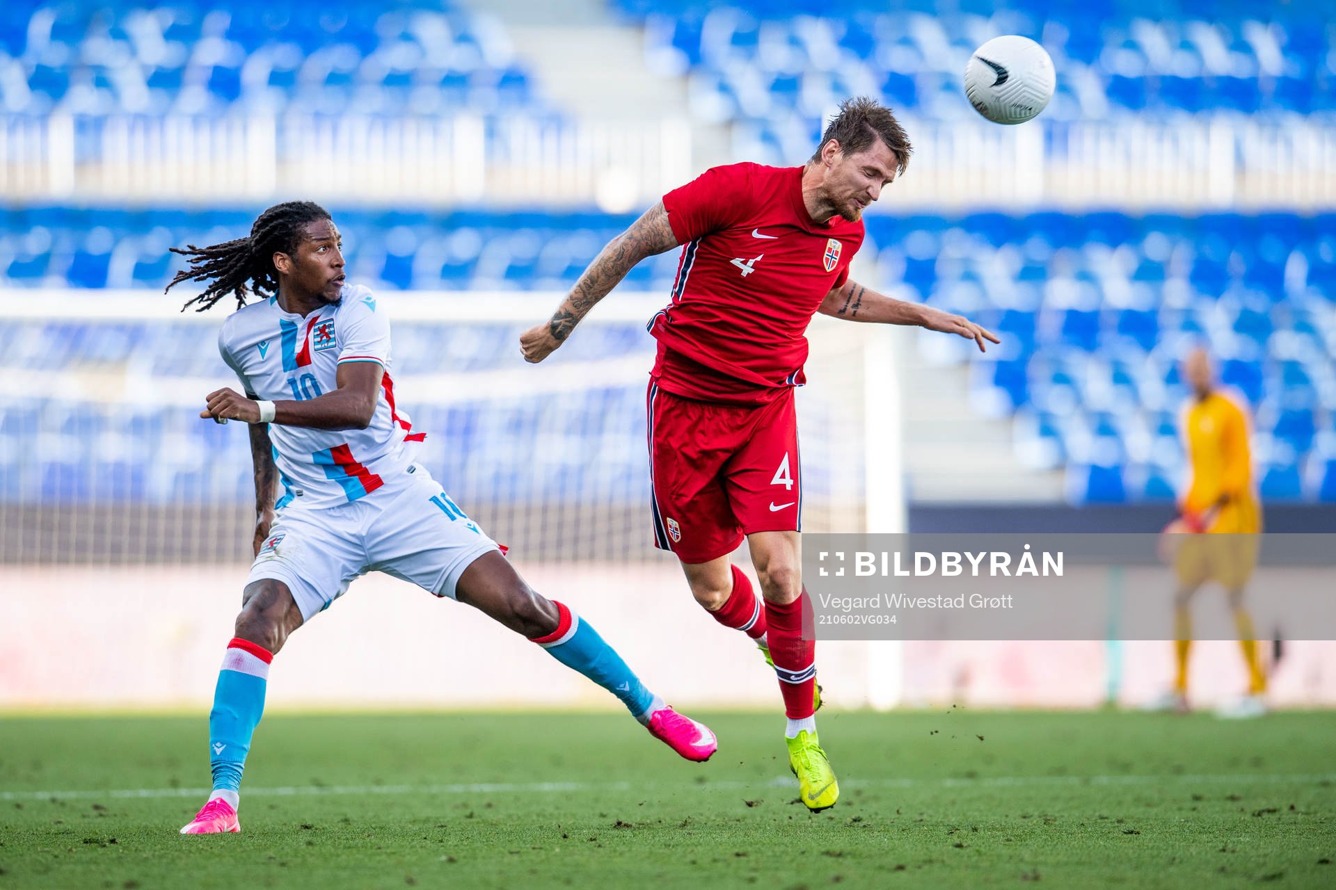 Gerson Rodrigues of Luxembourg and Stefan Strandberg of