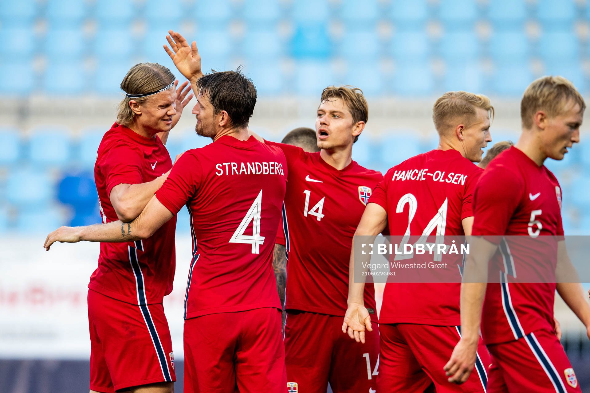 Erling Braut Haaland of Norway celebrates with teammates