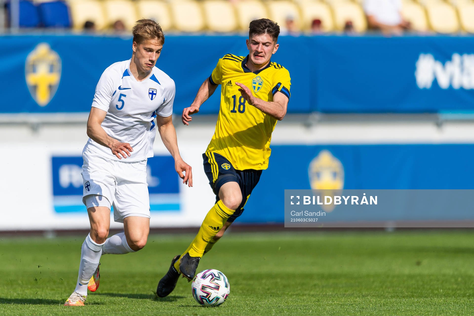 Matias Vainionpää of Finland and Armin Gigovic of Sweden