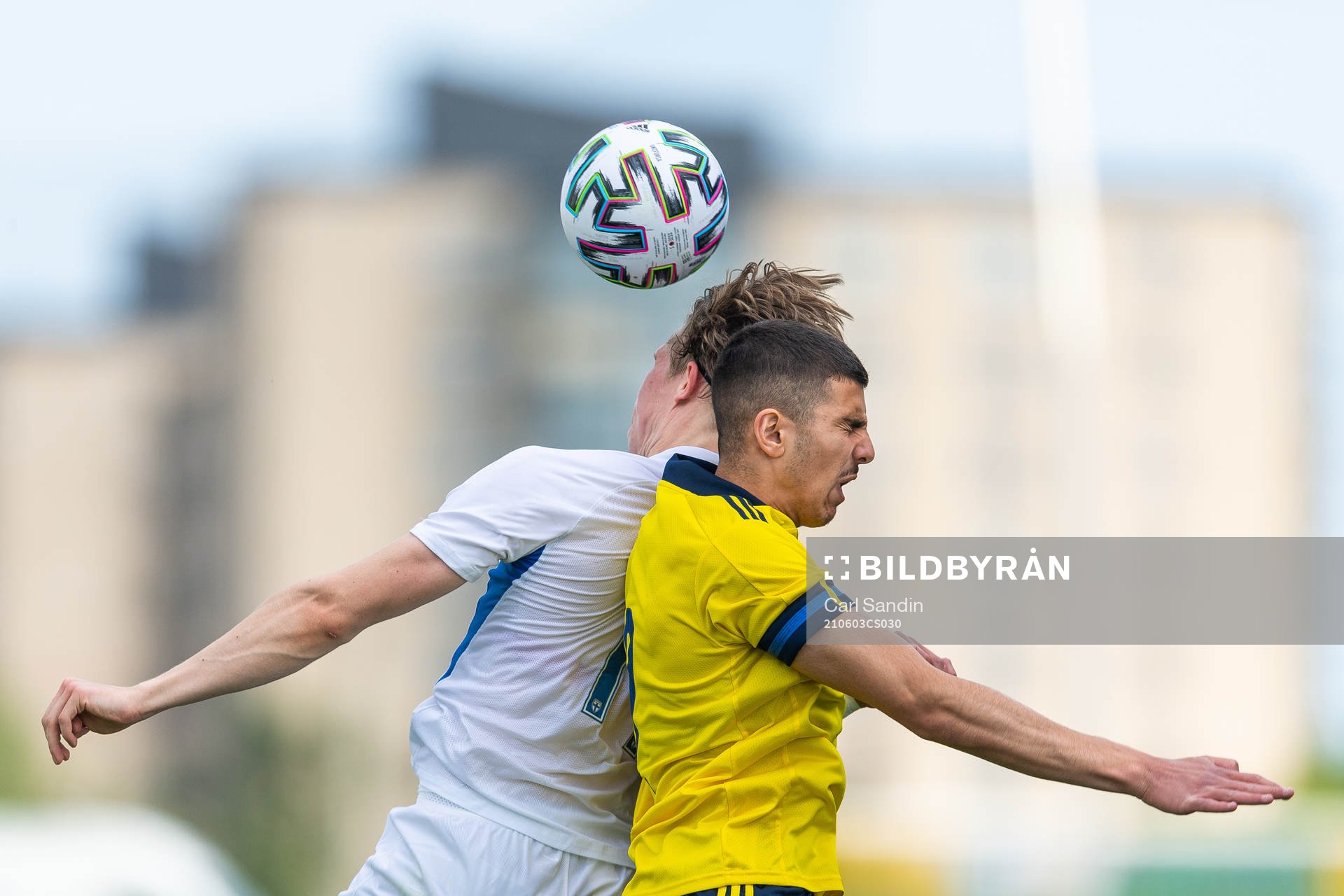 Juho Ojanen of Finland and Hussein Ali of Sweden