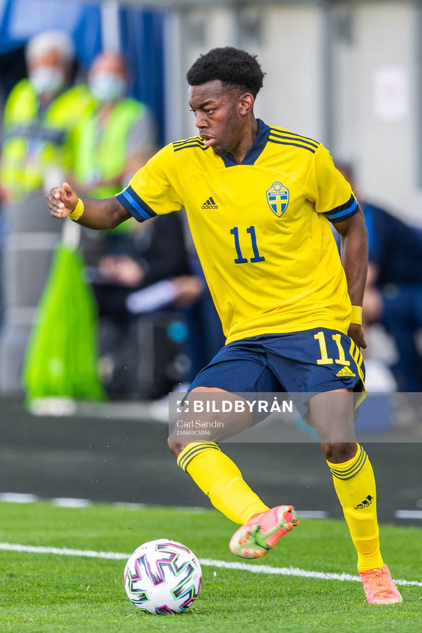 Anthony Elanga of Sweden