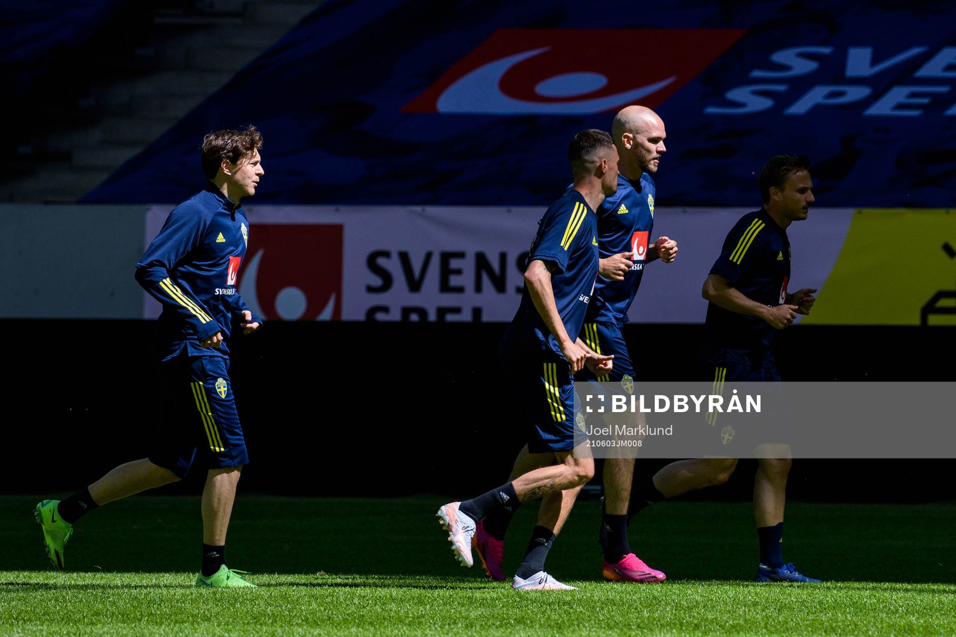 Victor Nilsson Lindelöf and Marcus Danielson of the