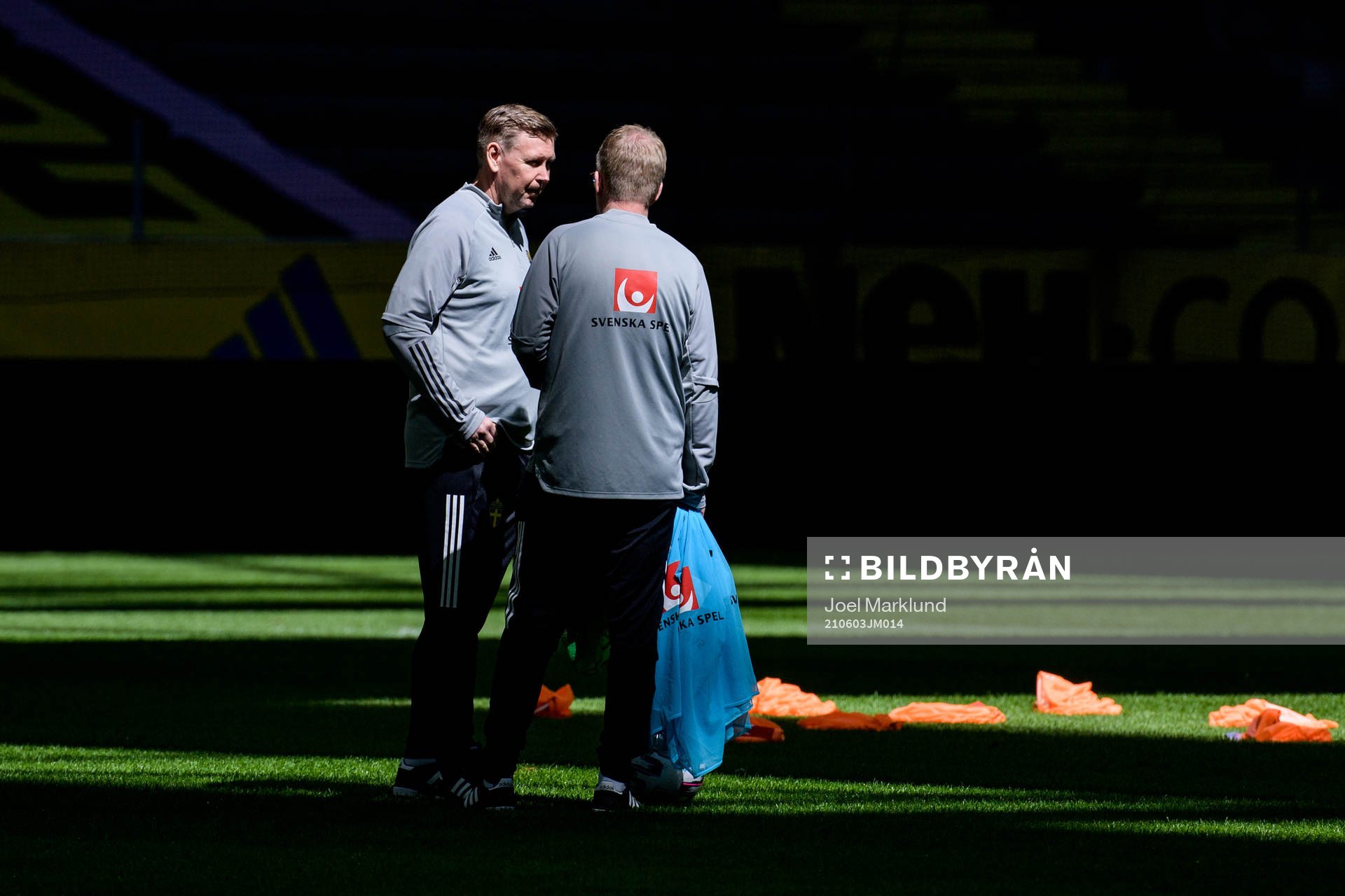 assistant coach Peter Wettergren of the Swedish national