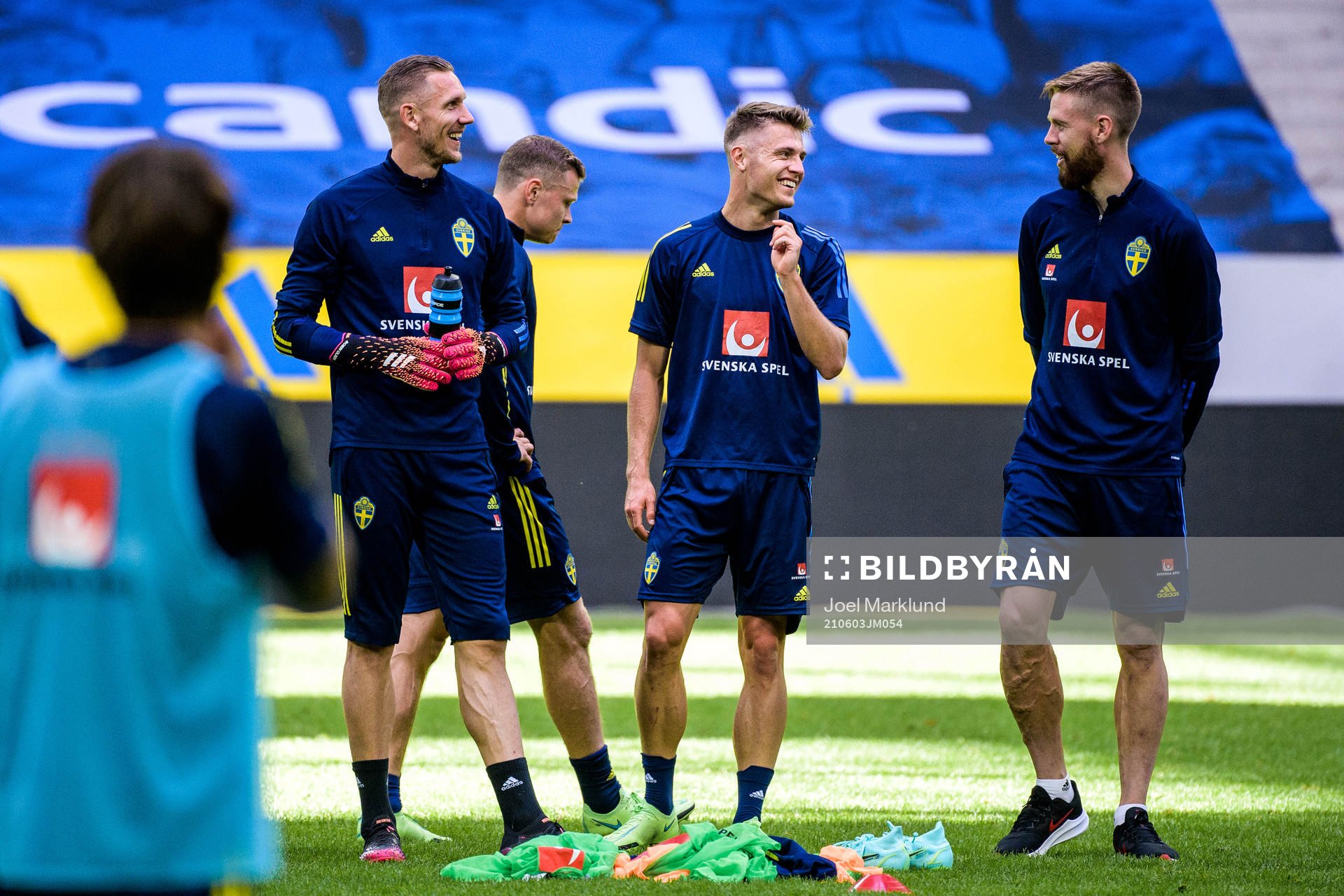 goalkeeper Robin Olsen, Mattias Svanberg and Pontus Jansson