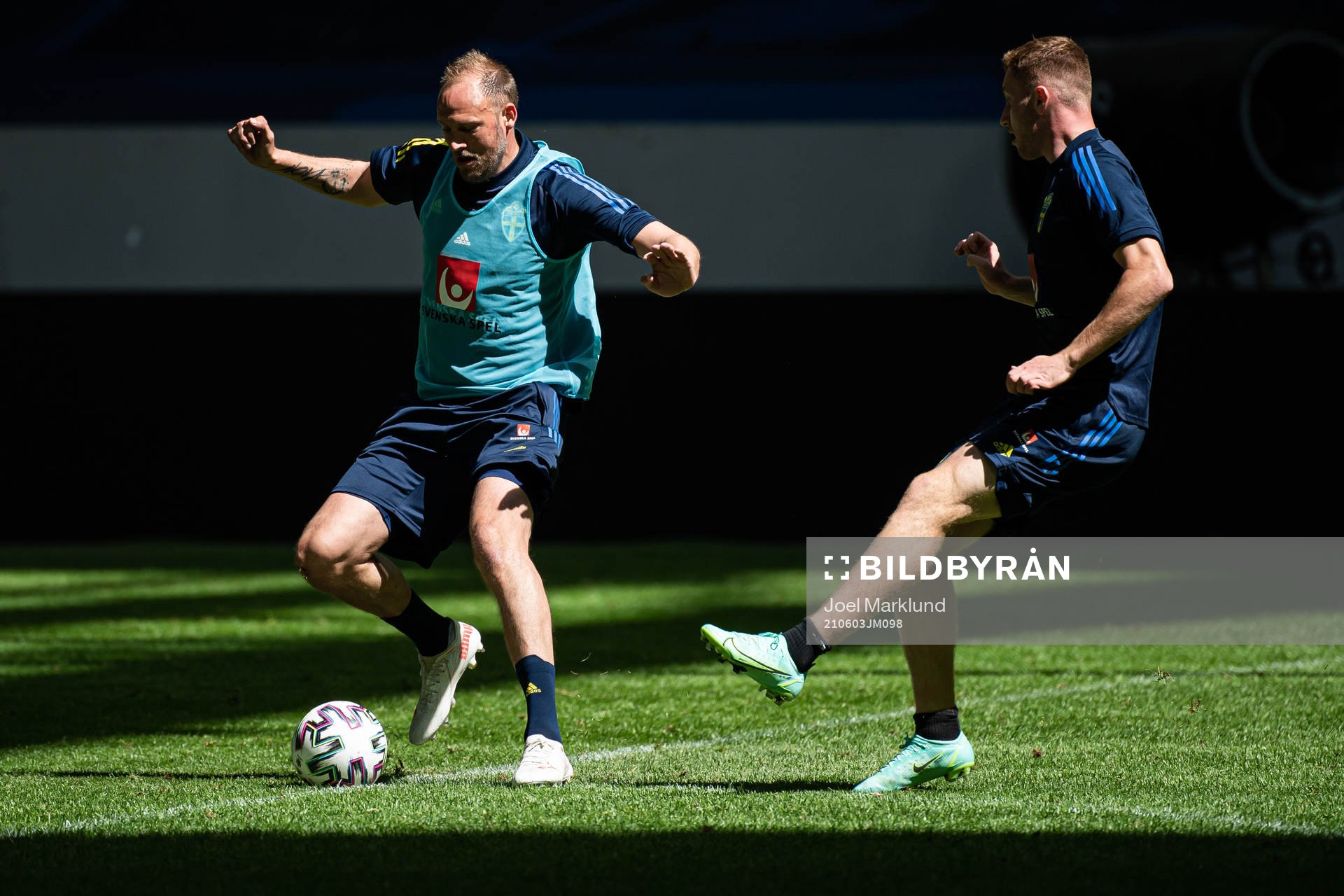 Andreas Granqvist and Dejan Kulusevski of the Swedish
