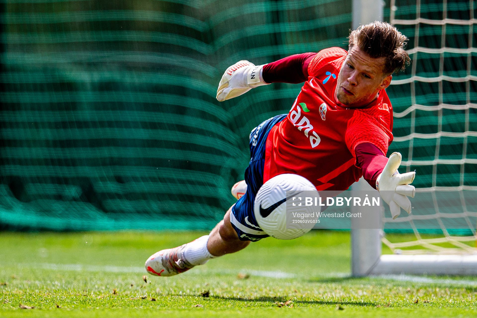 Goalkeeper Ørjan Håskjold Nyland of the Norwegian