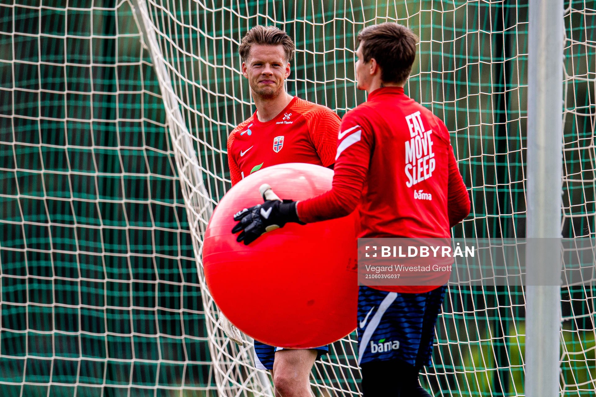 Goalkeepers Ørjan Håskjold Nyland and Per Kristian