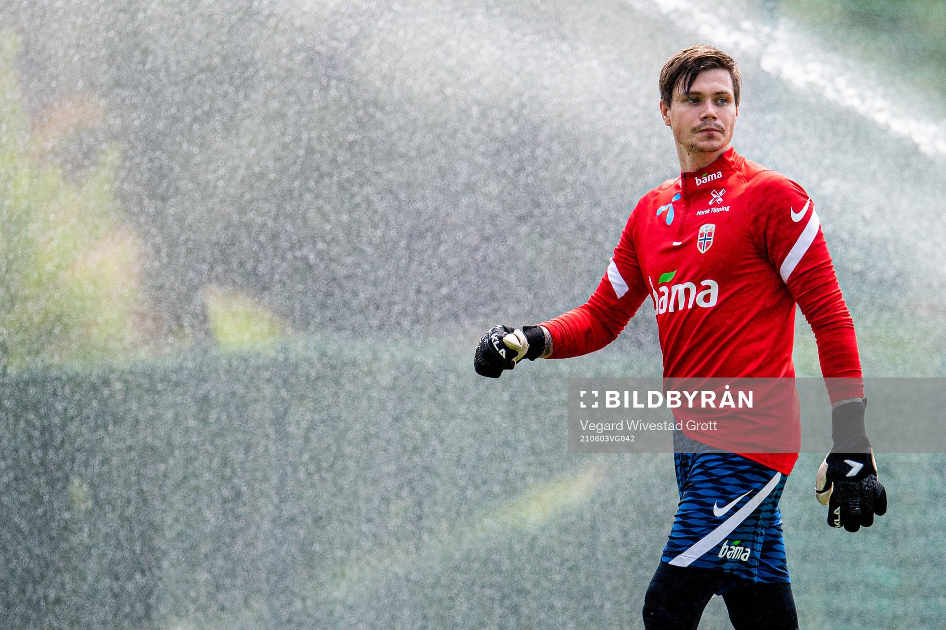 Goalkeeper Per Kristian Bråtveit of the Norwegian national