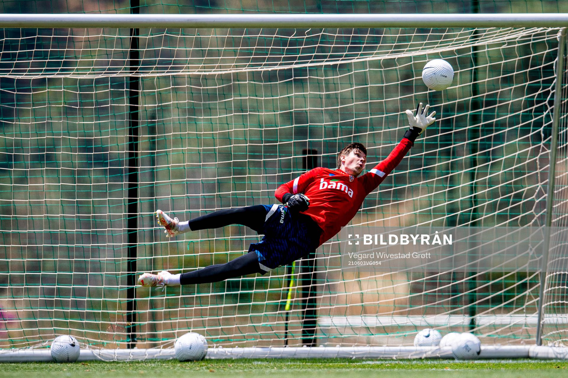 Goalkeeper Per Kristian Bråtveit of the Norwegian national