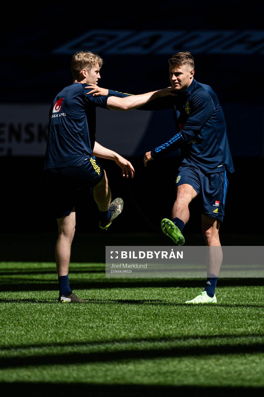 Filip Helander and Mattias Svanberg of the Swedish national
