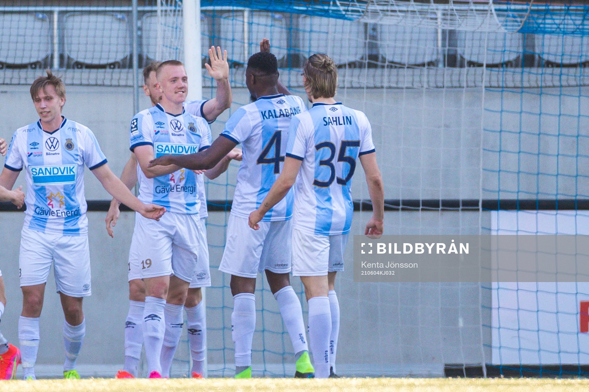 Gefles Isac Lidberg jublar