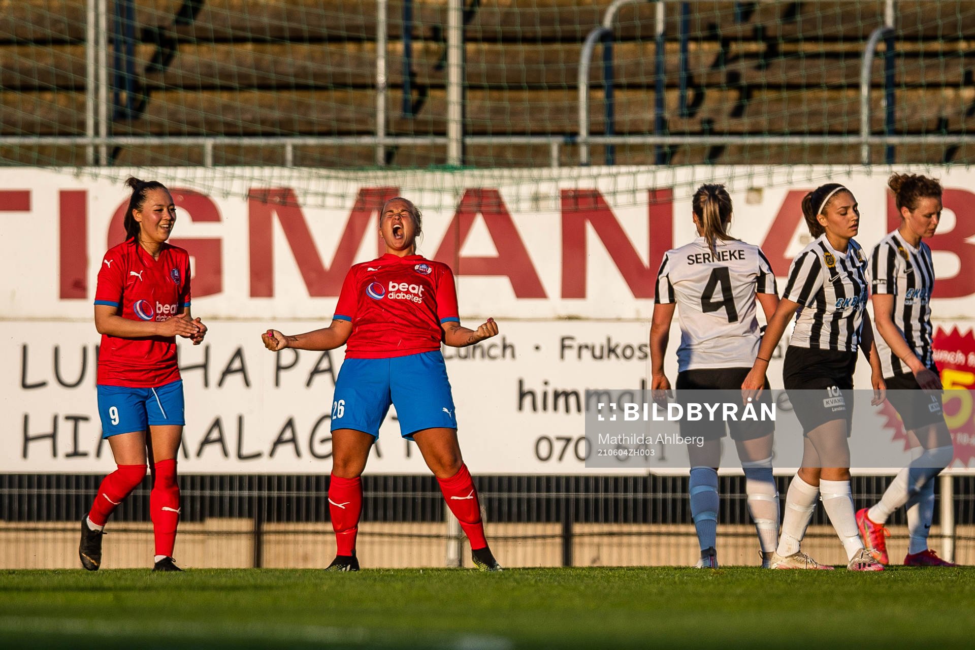 Helsingborgs Stephanie Petersson jublar