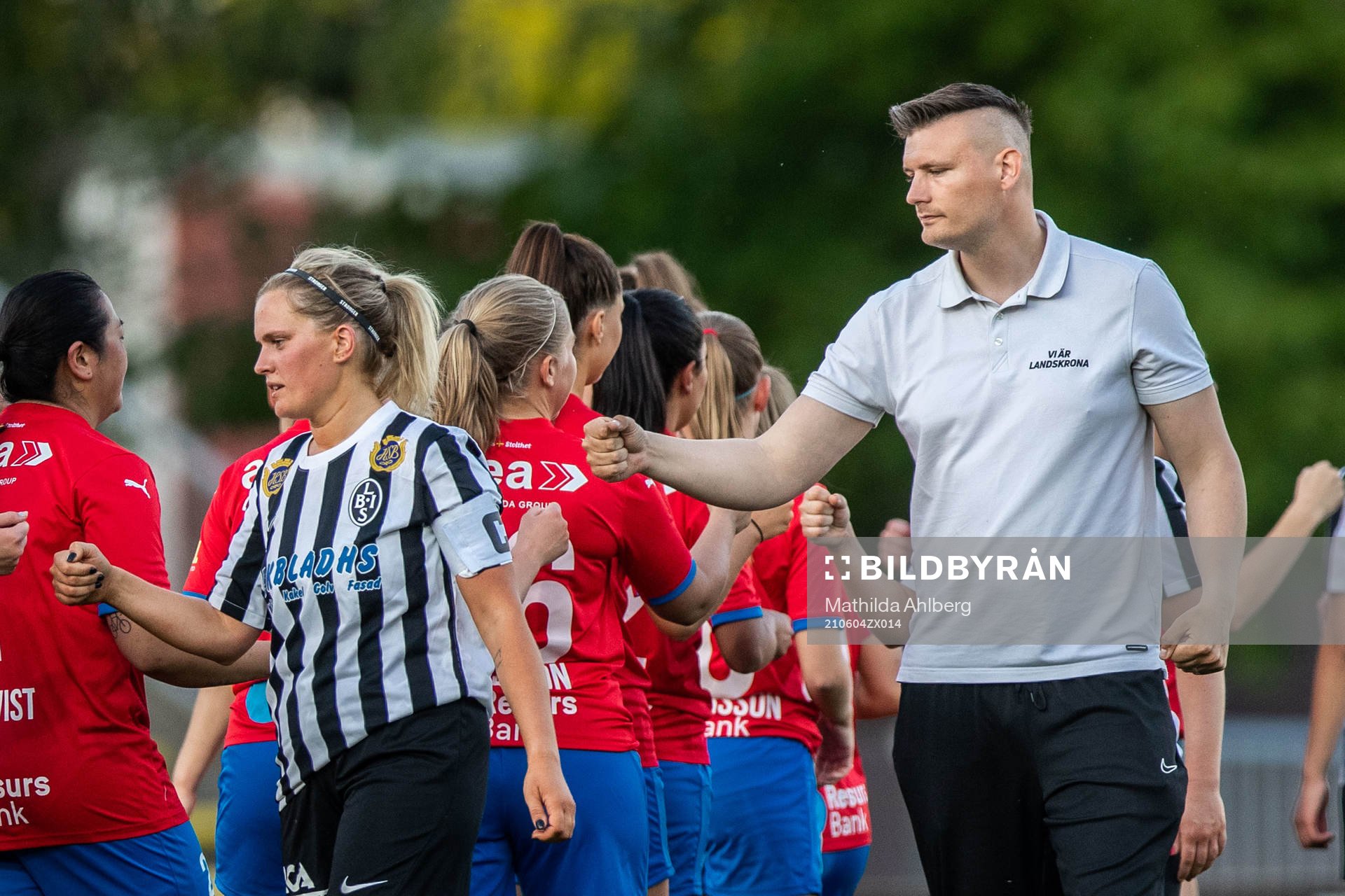 Landskronas tränare Richard Persson tackar spelare