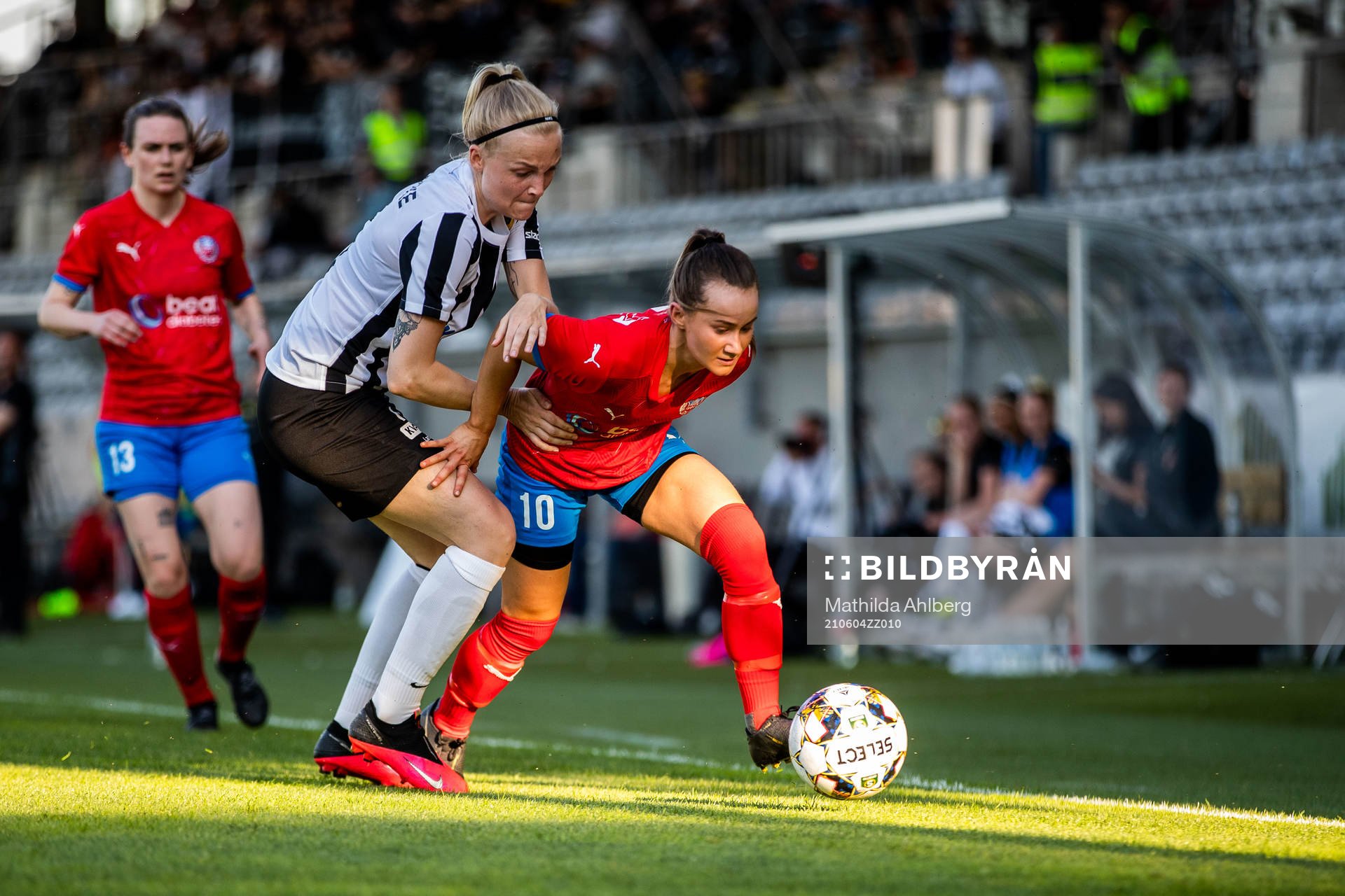 Landskronas Embla Joakimsdotter och Helsingborgs Sanna