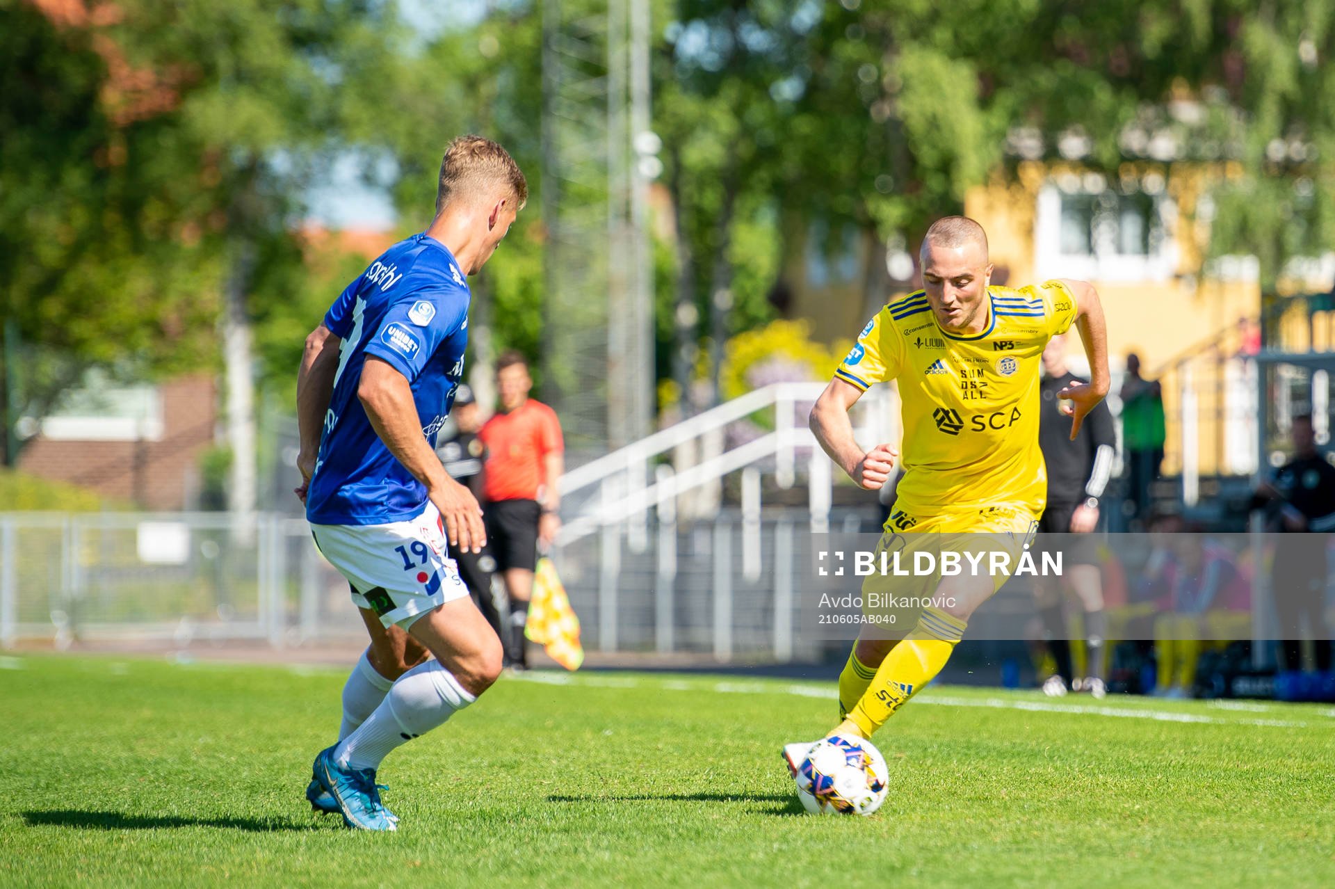 Trelleborgs Tobias Karlsson och Sundsvalls Dennis Olsson