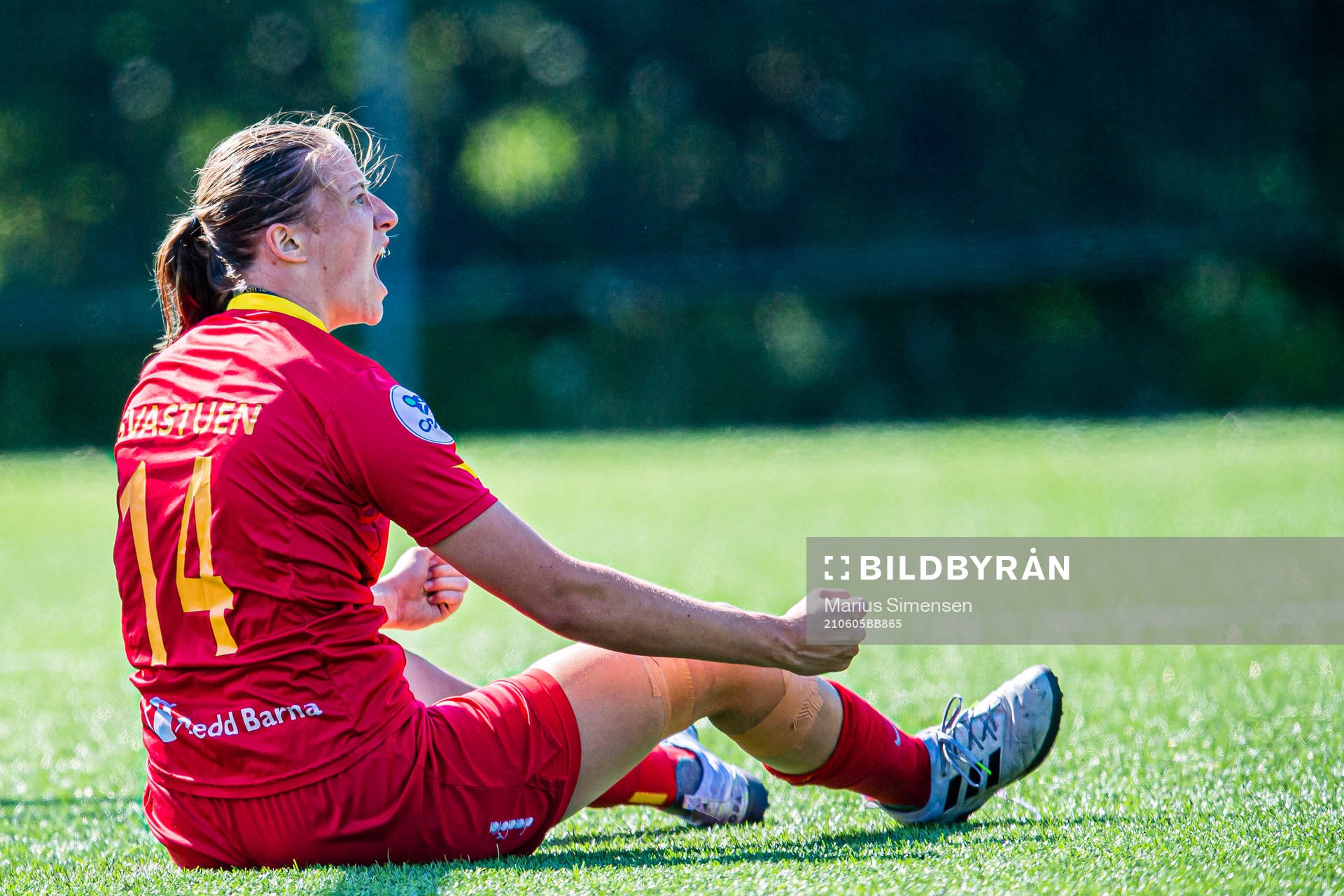 Ragne Hagen Svastuen of Røa celebrates after scoring the 1-1 goal during the 1. divison football match between Røa and Grei on June 5, 2021 in Oslo.