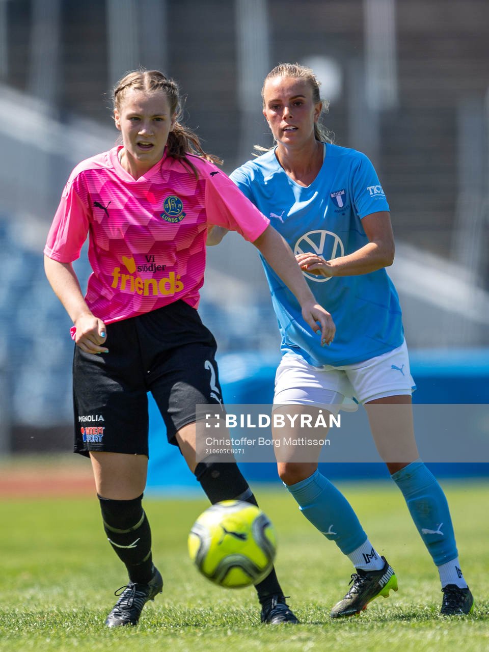 Lunds Fanny Johansson och Malmö FFs Elin Björklund