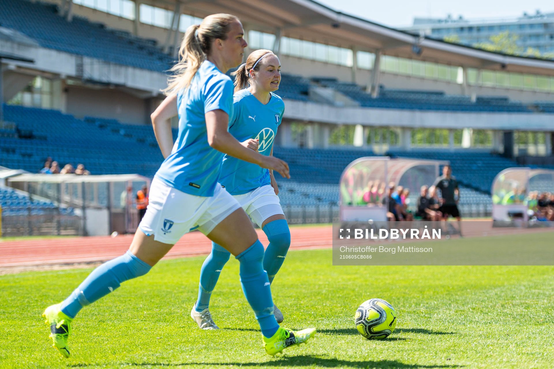 Malmö FFs Beatrice Andersson och Rebecka Holm