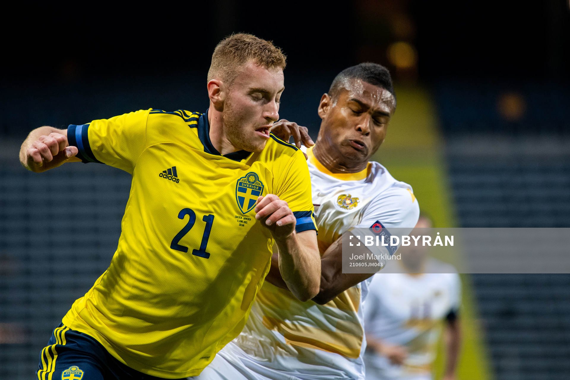 Dejan Kulusevski of Sweden and Wbemyar Angulo Mosquera of