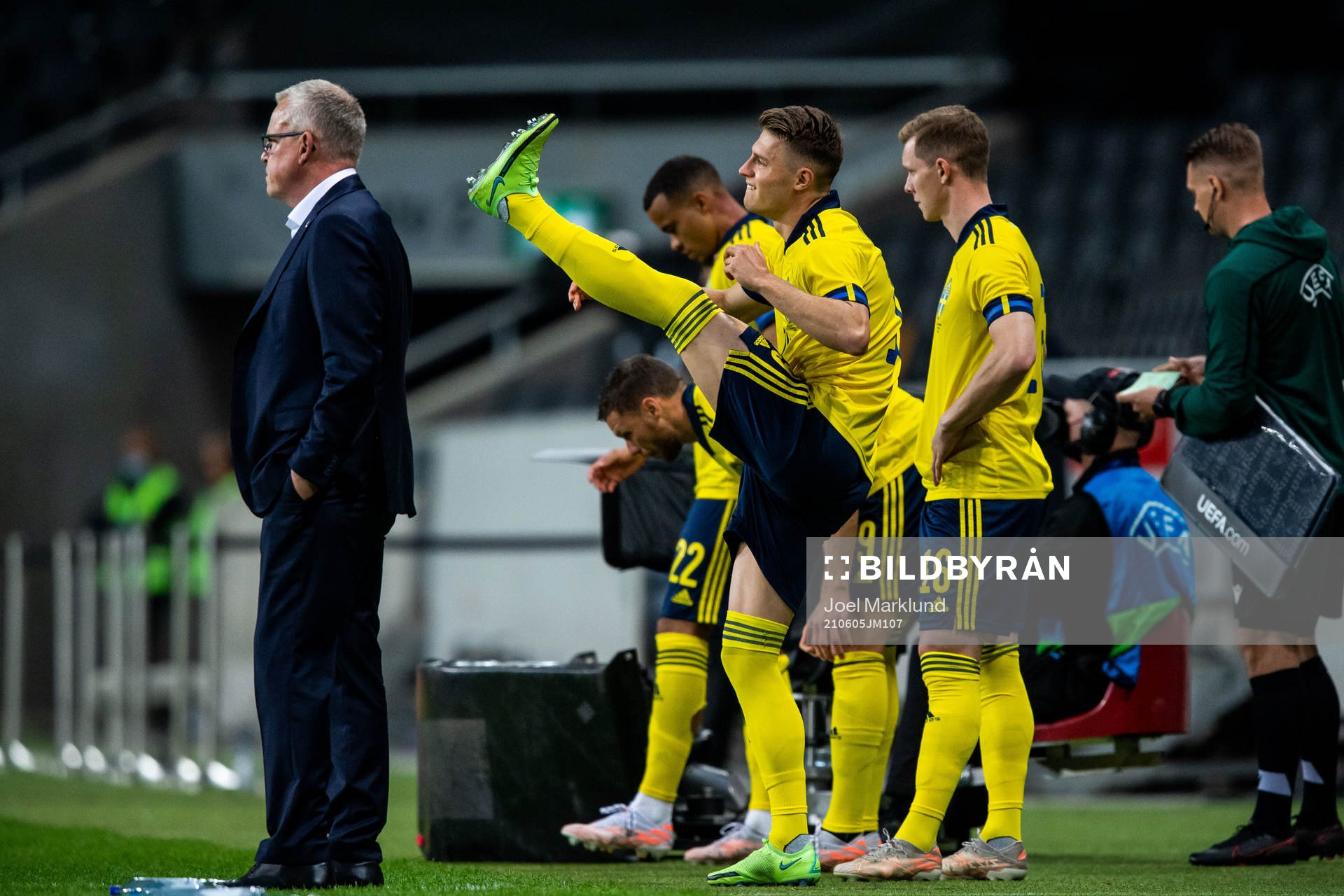 Janne Andersson, head coach of Sweden and Mattias Svanberg