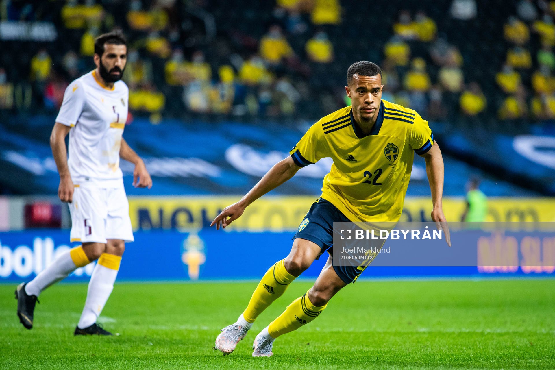 Robin Quaison of Sweden
