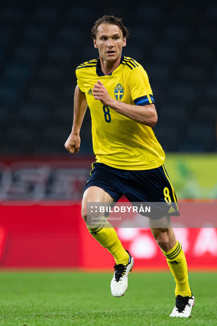 Albin Ekdal of Sweden