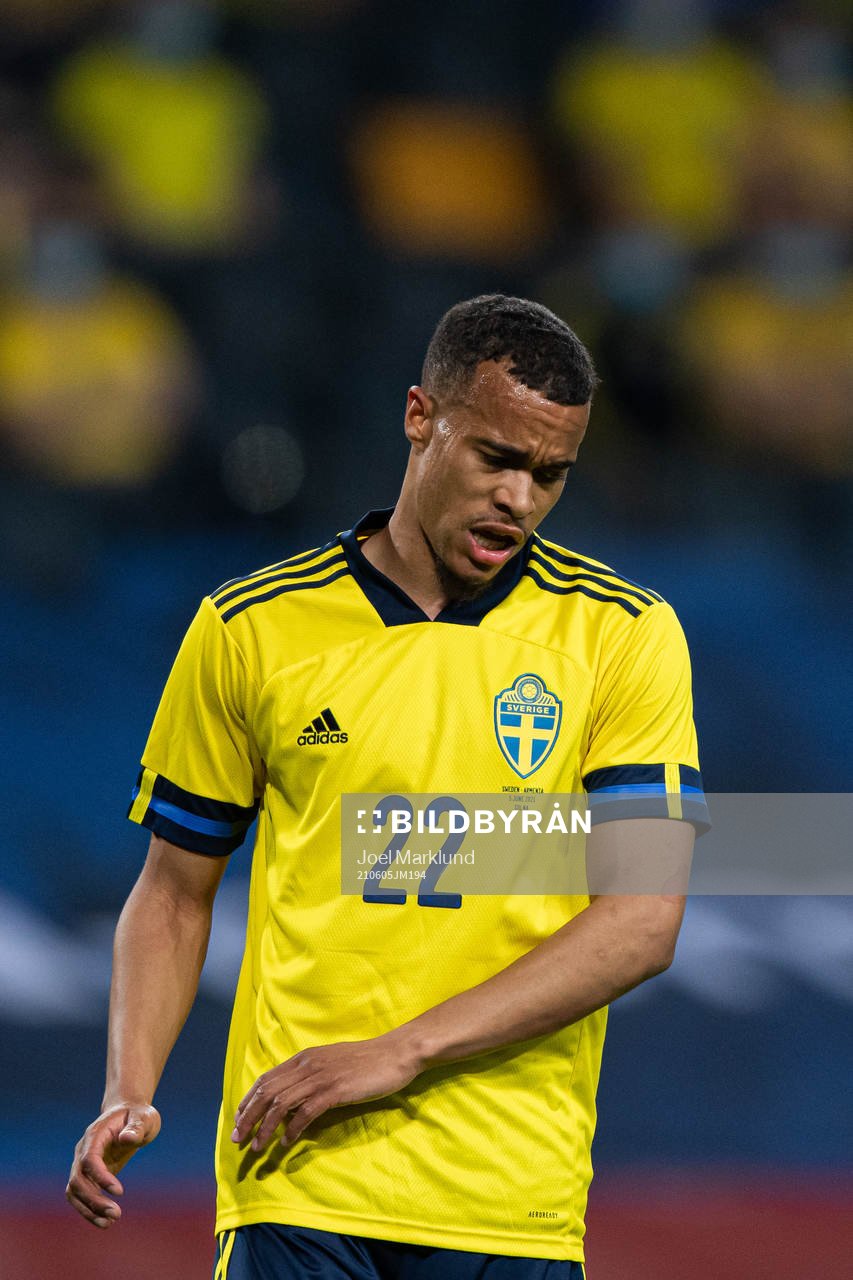 Robin Quaison of Sweden