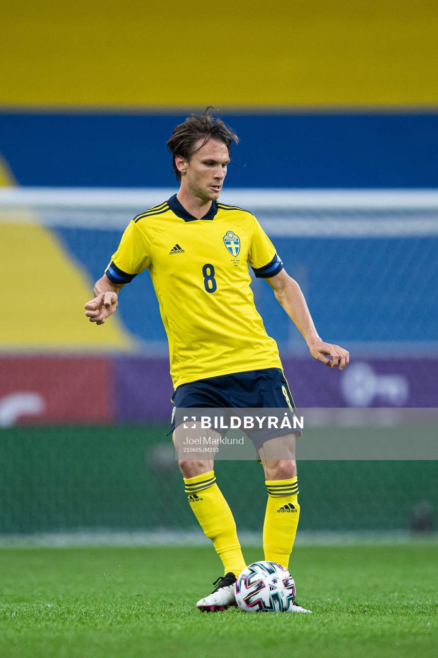 Albin Ekdal of Sweden