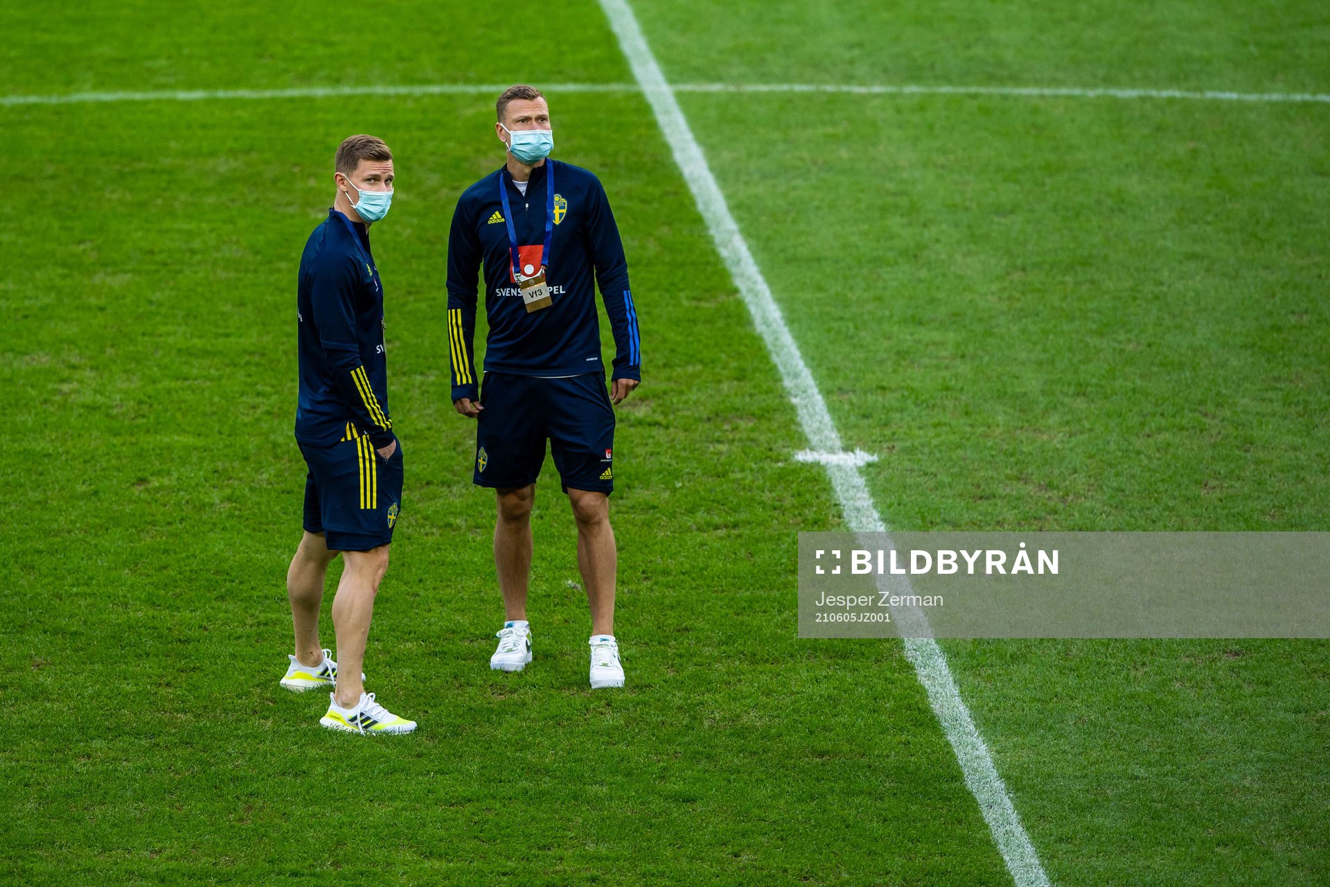 Emil Krafth and Viktor Claesson of Sweden