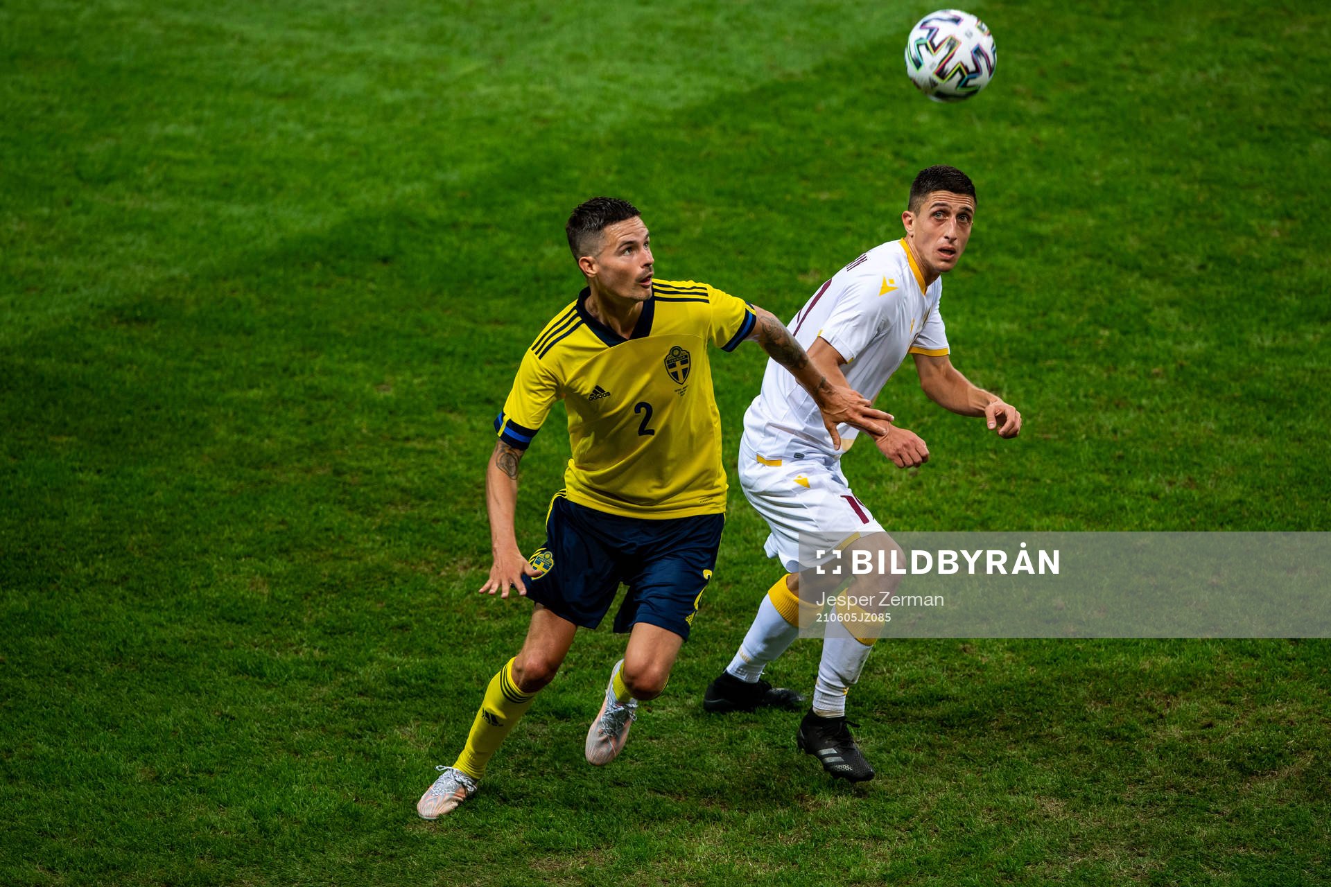 Mikael Lustig of Sweden and Hakob Hakobyan of Armenia