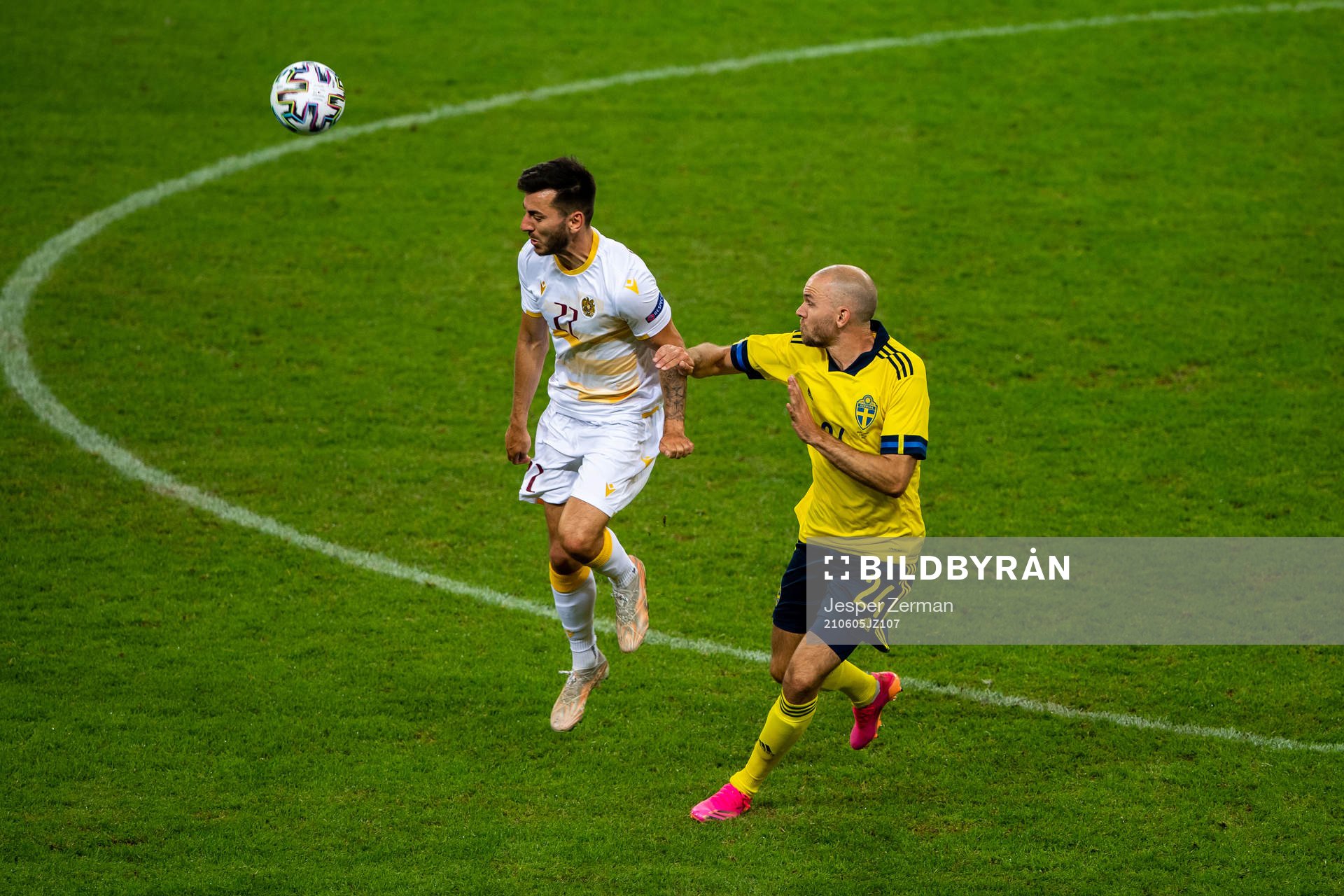 Sargis Adamyan of Armenia and Marcus Danielson of Sweden