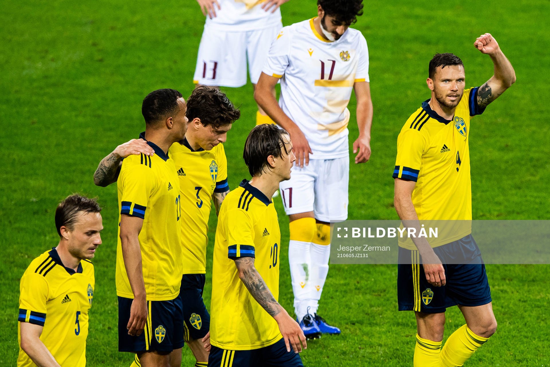 Marcus Berg of Sweden celebrates 3-1