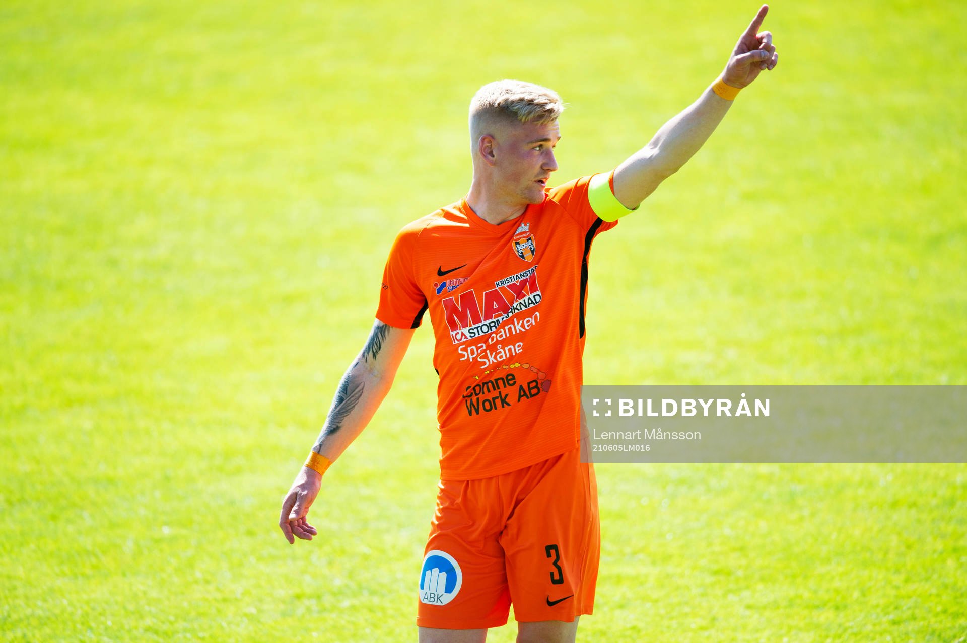 Kristianstads lagkapten Linus Svensson i matchen i division