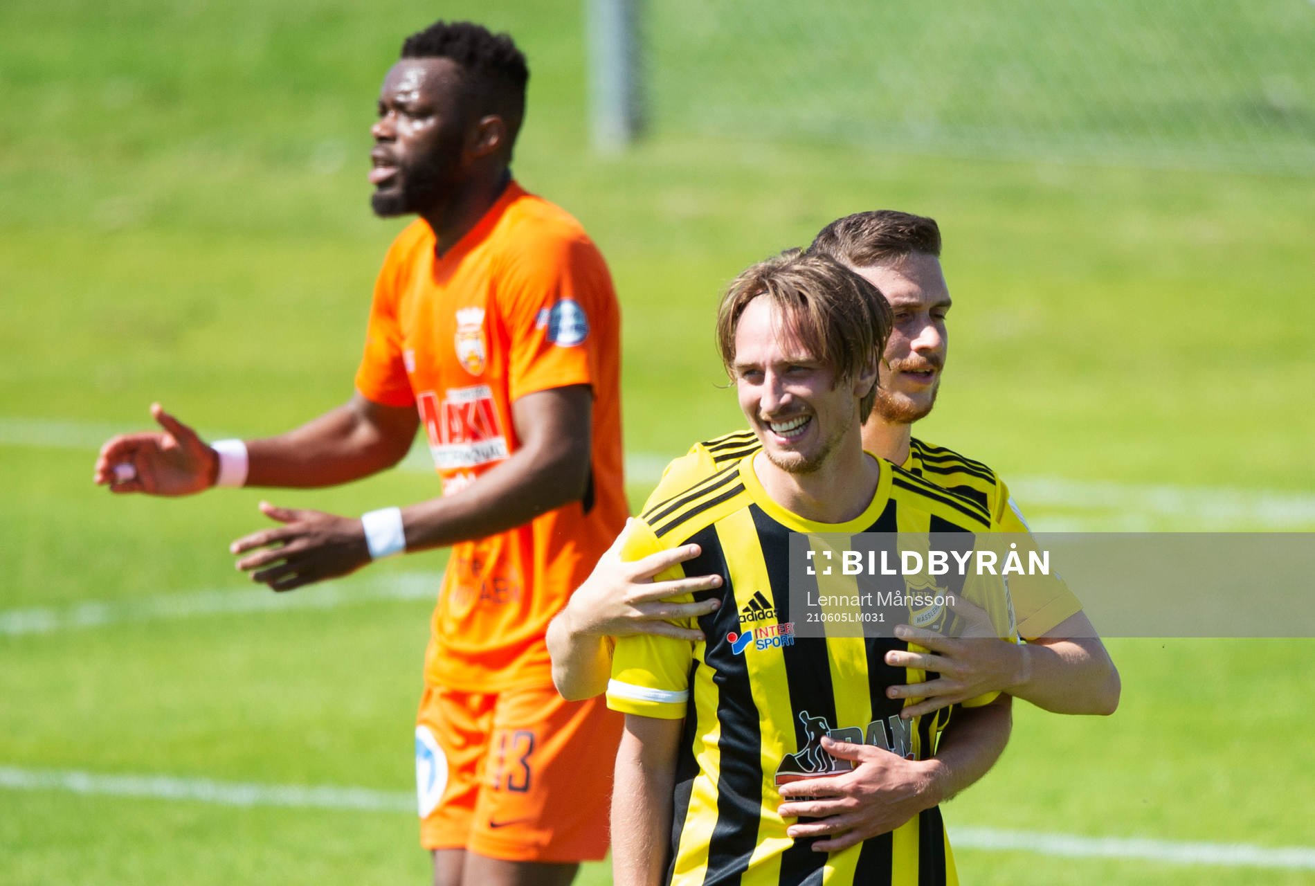 IFK hässleholms Julian Gradanovski har gjort 2-0 på