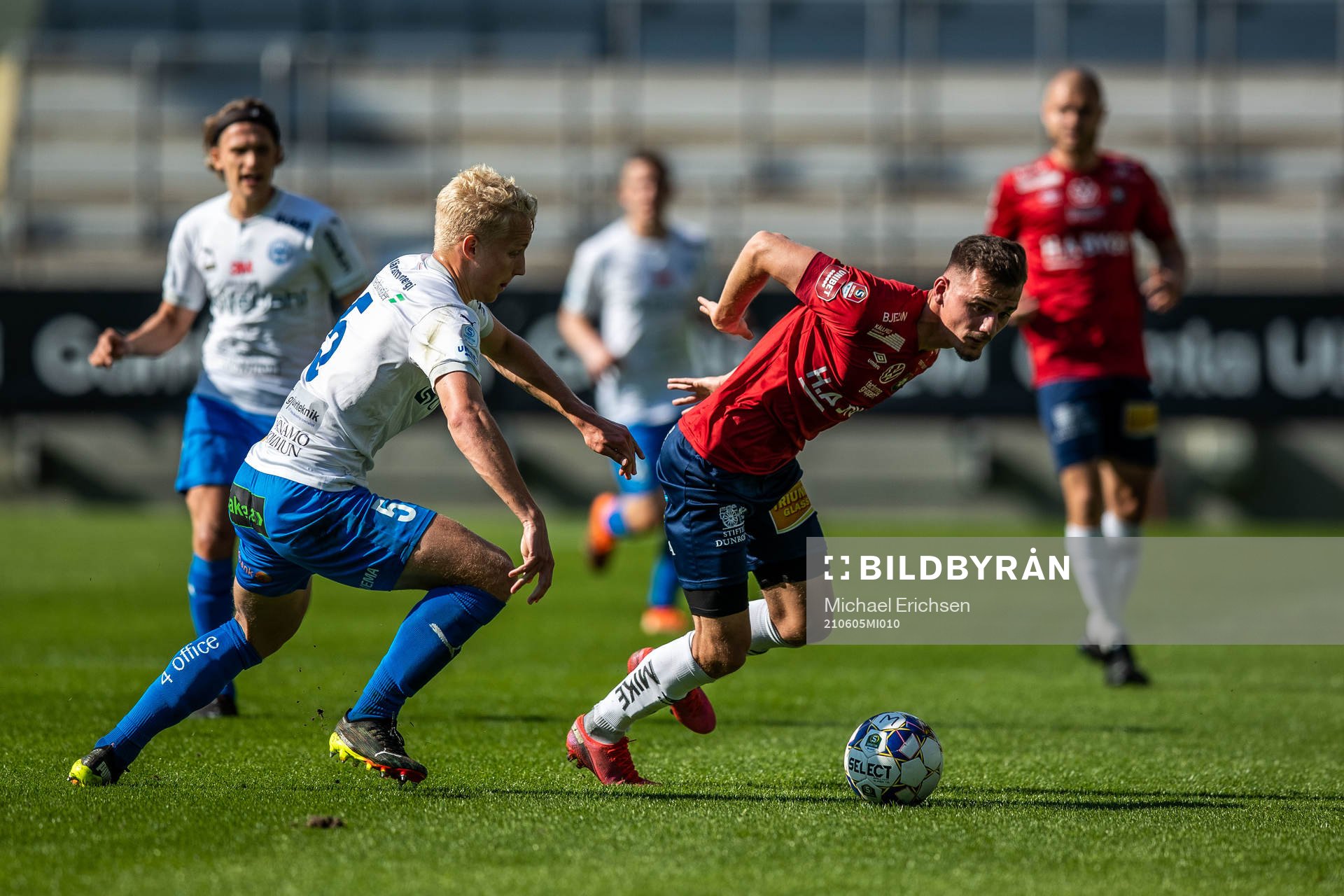 Värnamos Victor Larsson och Örgrytes Ajdin Zeljkovic