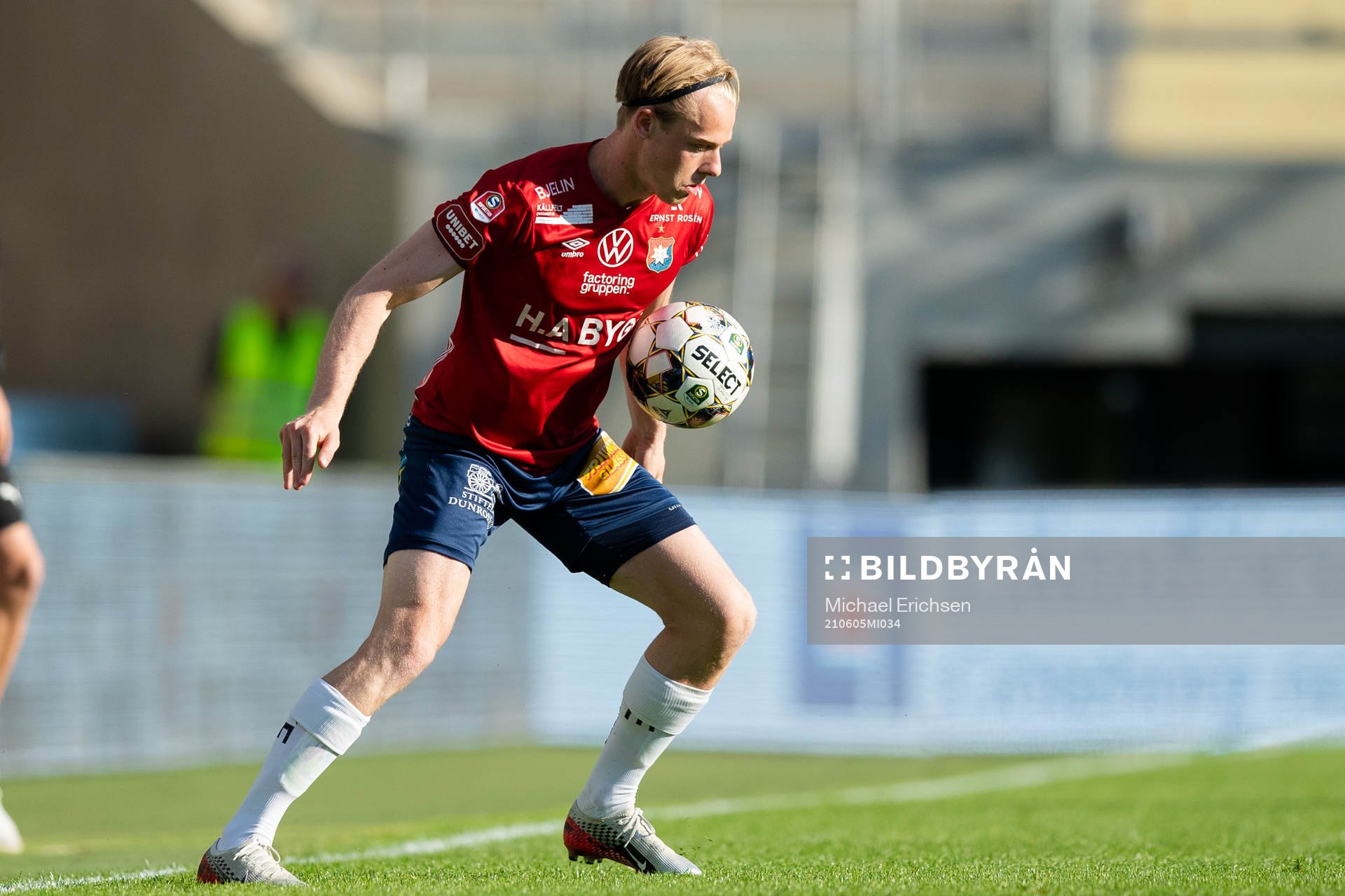 Örgrytes Arvid Sigurdsson under fotbollsmatchen i Superettan mellan Örgryte och Värnamo den 5 juni 2021 i Göteborg. 