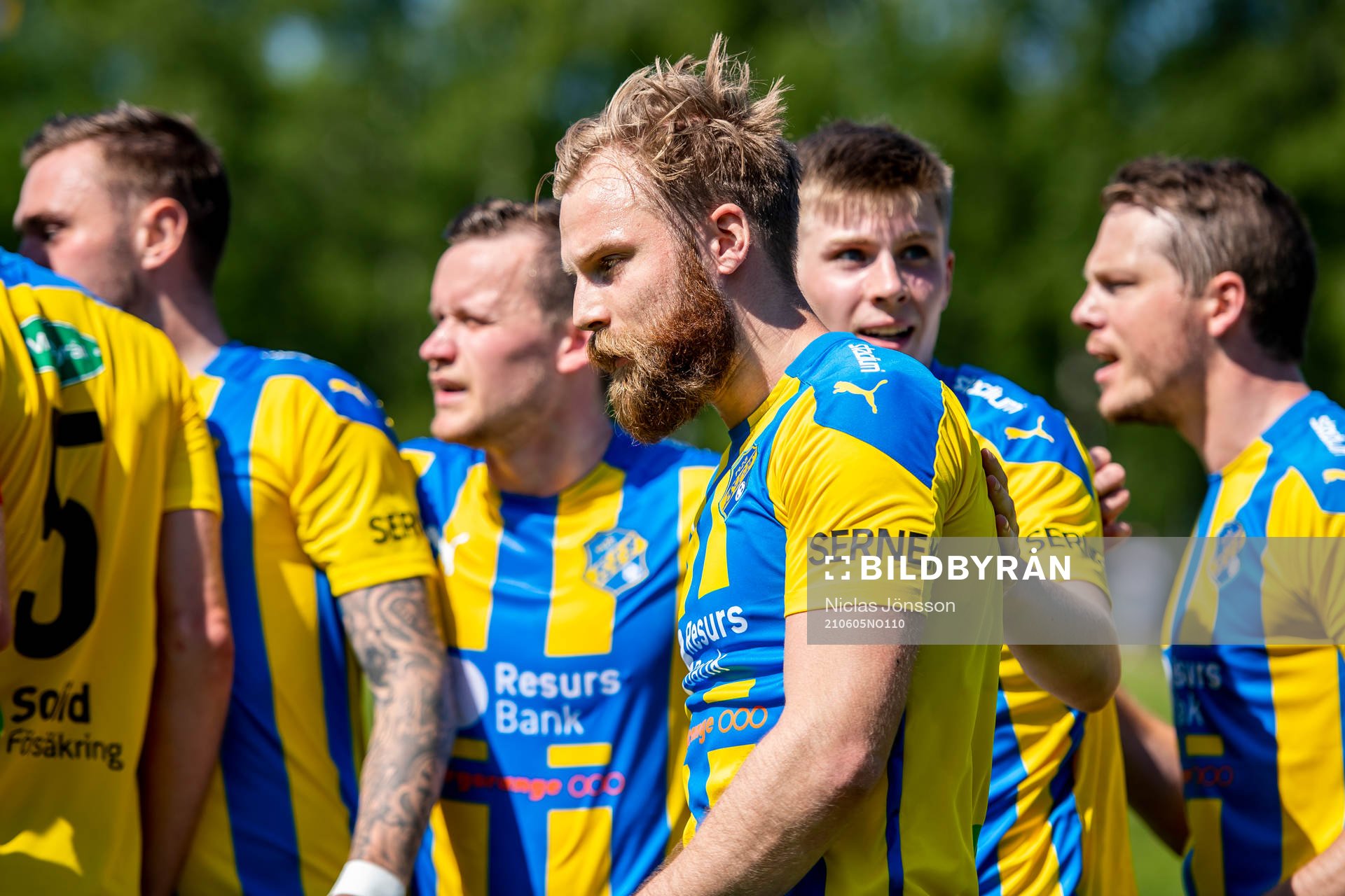 Eskilsminnes Emil Åberg jublar