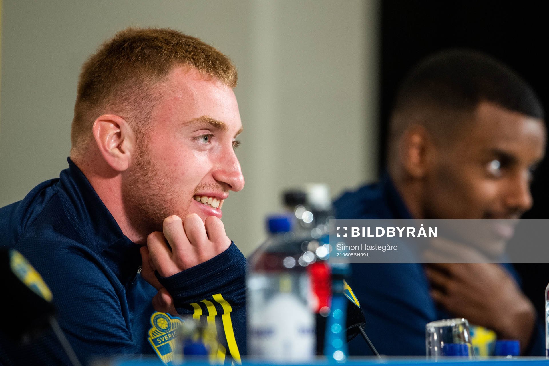 Dejan Kulusevski and Alexander Isak of Sweden