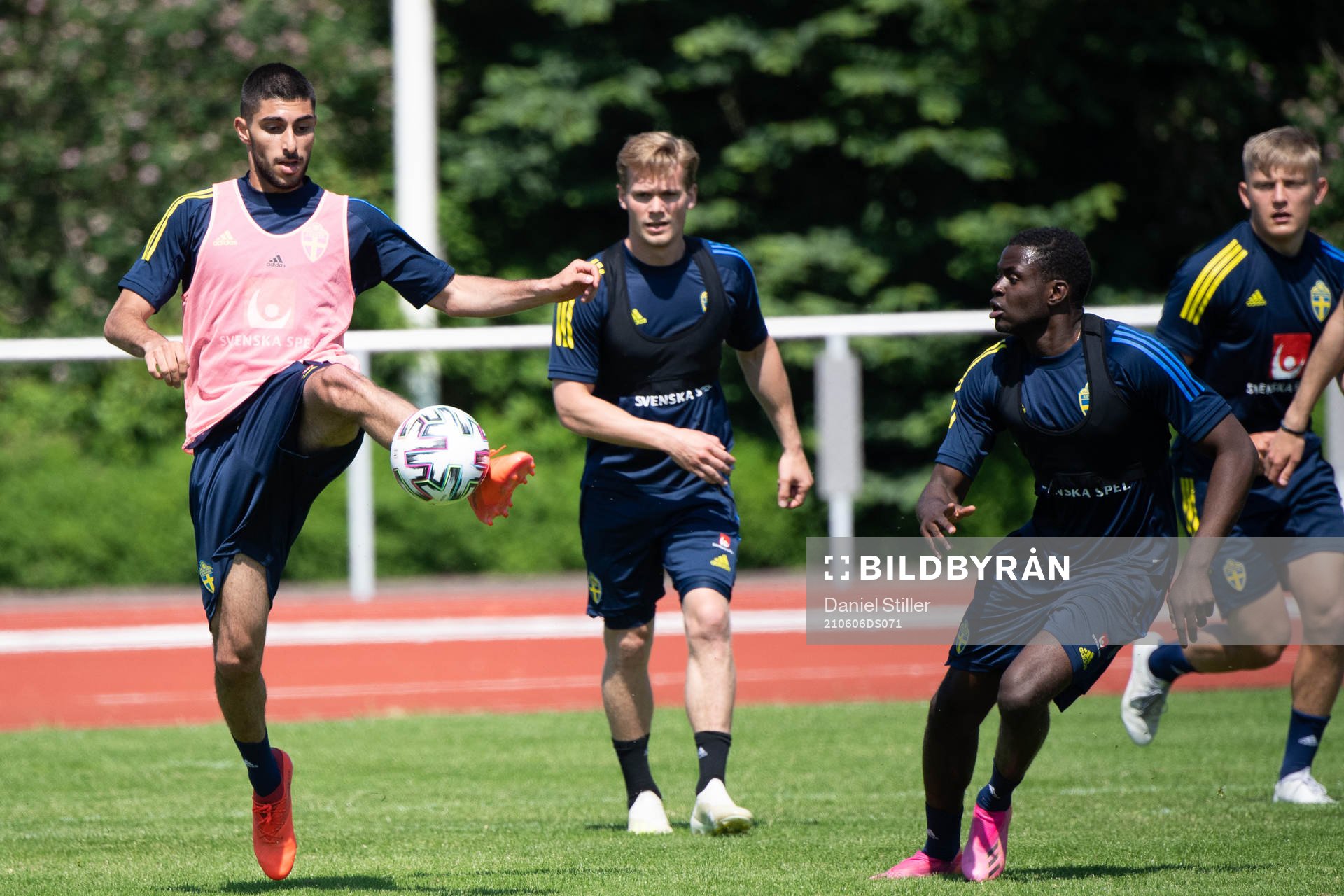Rami Hajal under en träning med Sveriges U21 landslag i fotboll den 6 juni 2021 i Falkenberg. 