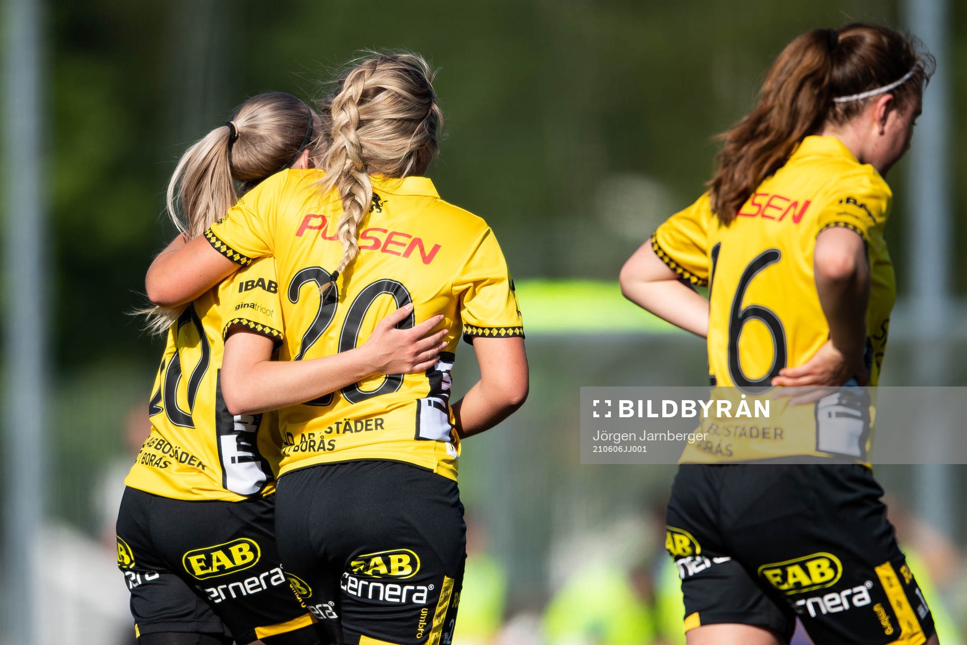 Elfsborgs Matilda Ståhlbom Karlsson och Ebba Johansson
