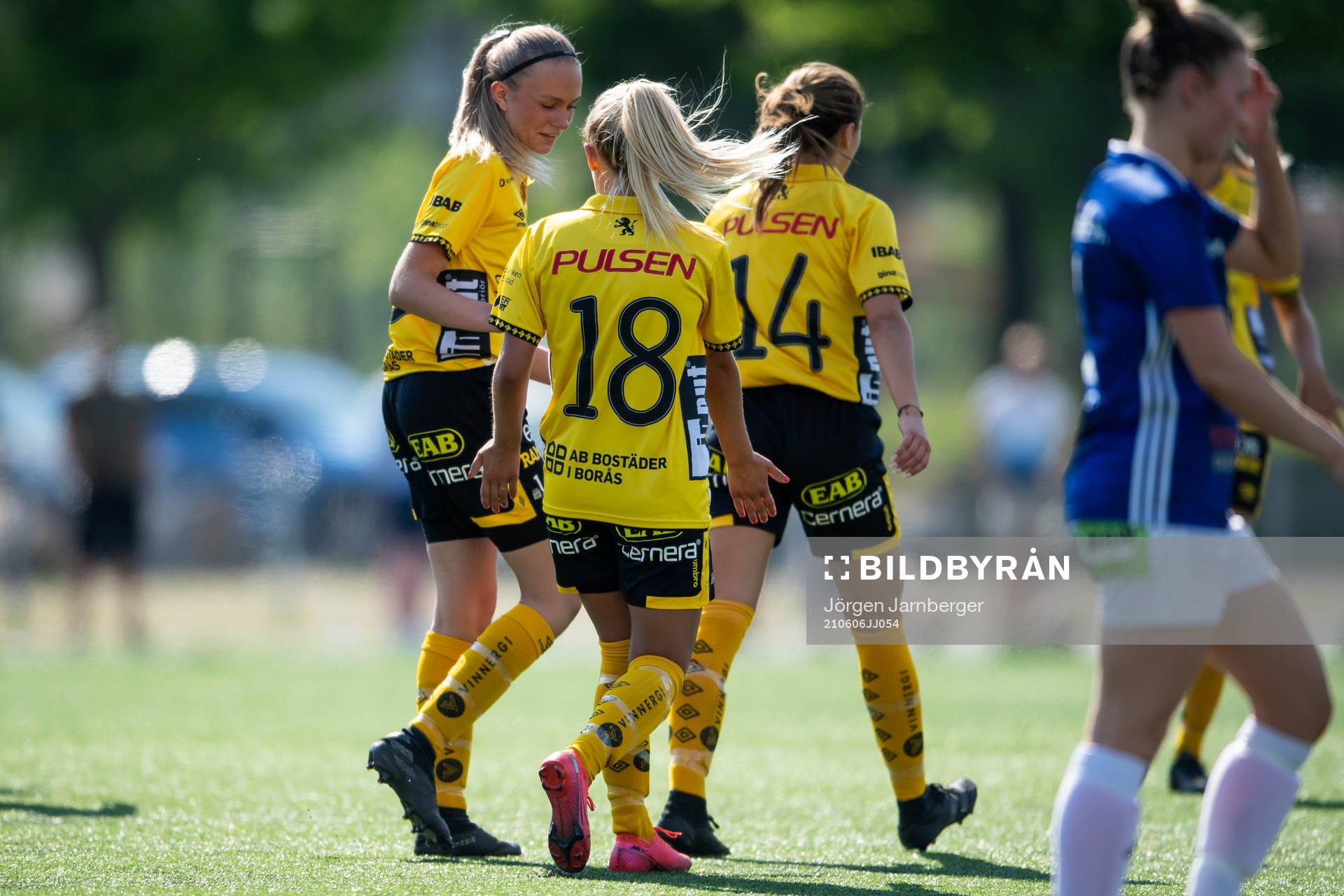 Elfsborgs Matilda Ståhlbom Karlsson jublar med Moa