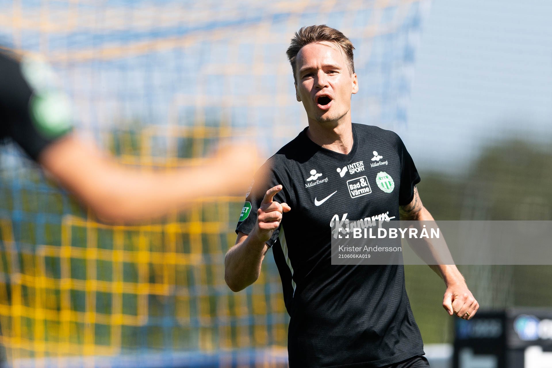 Västerås Viktor Prodell jublar