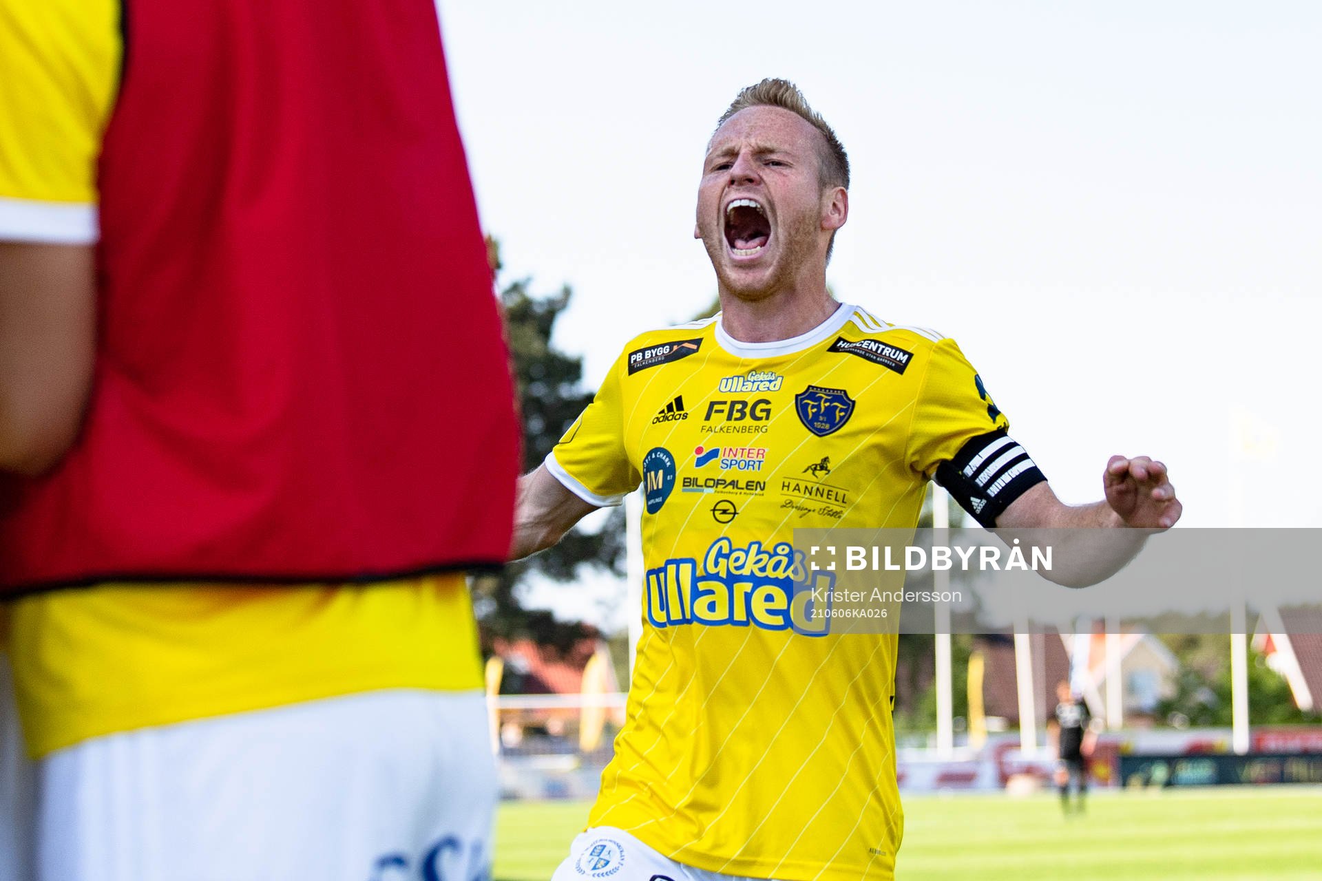 Falkenbergs Tobias Englund jublar