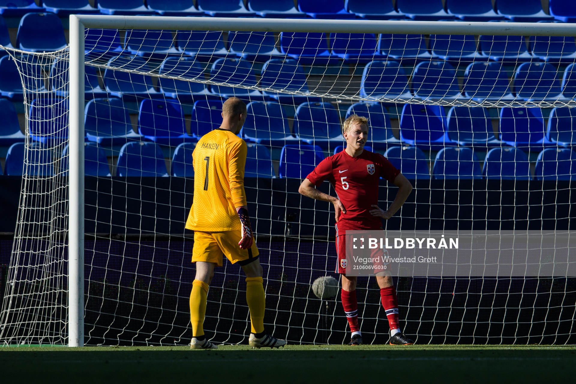 goalkeeper André Hansen and Birger Meling of Norway look