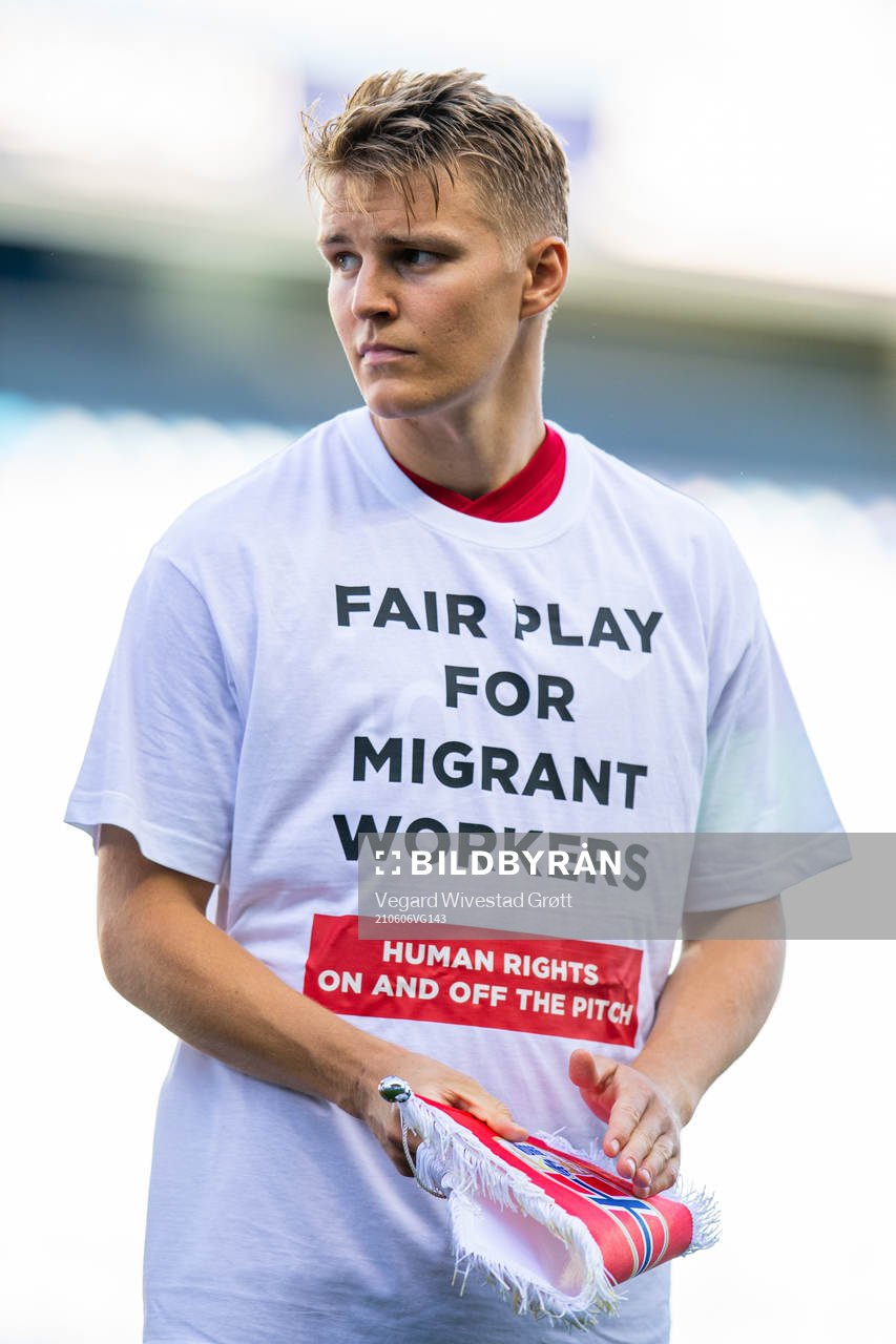 Martin Ødegaard of Norway wearing a t-shirt with the