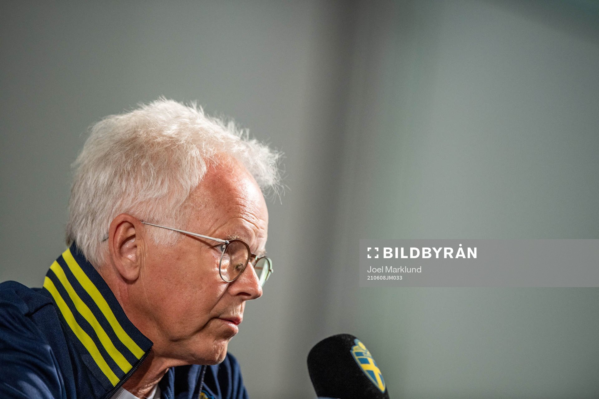 Team doctor Anders Valentin of the Swedish national