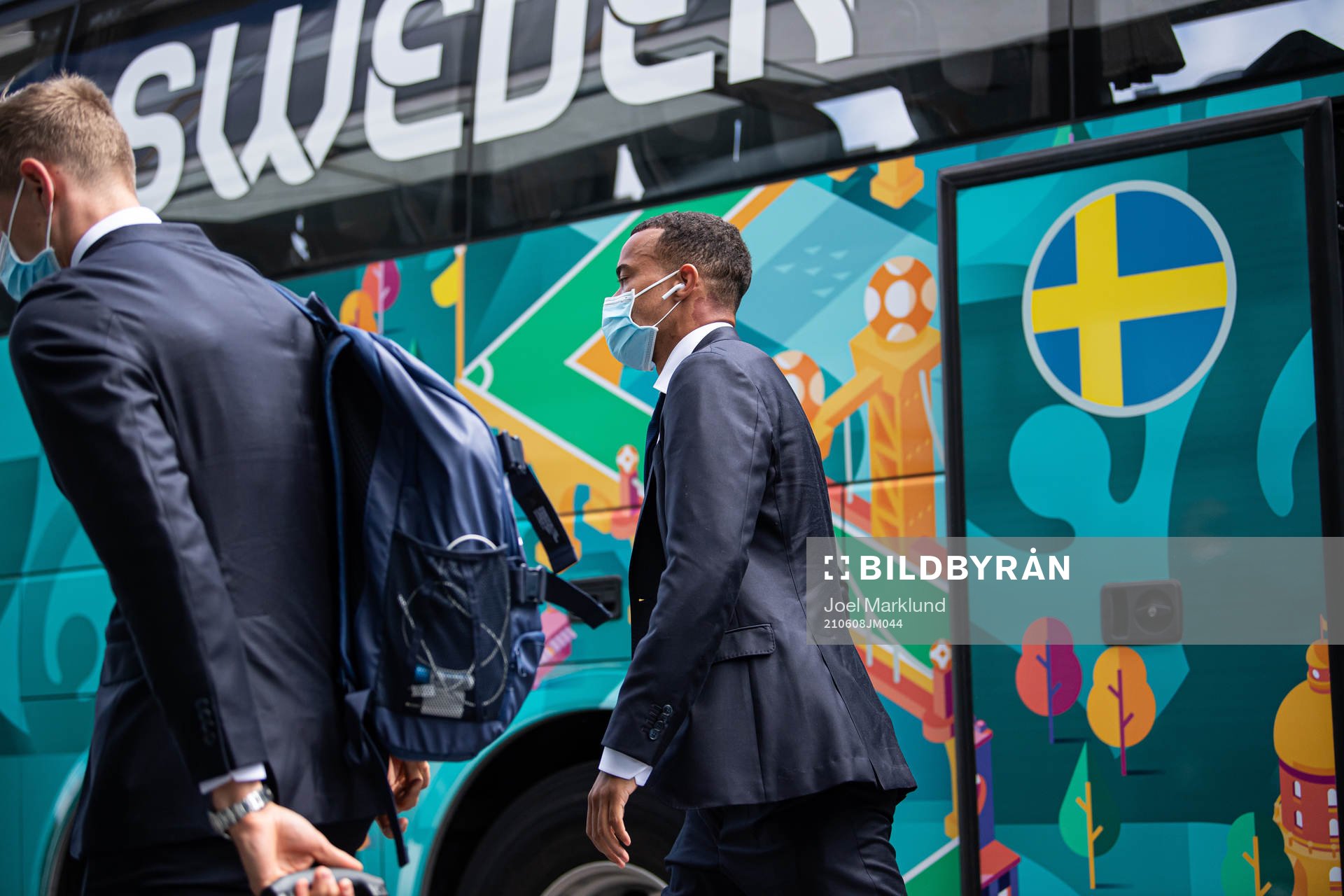 Robin Quaison of the Swedish national football team arrives