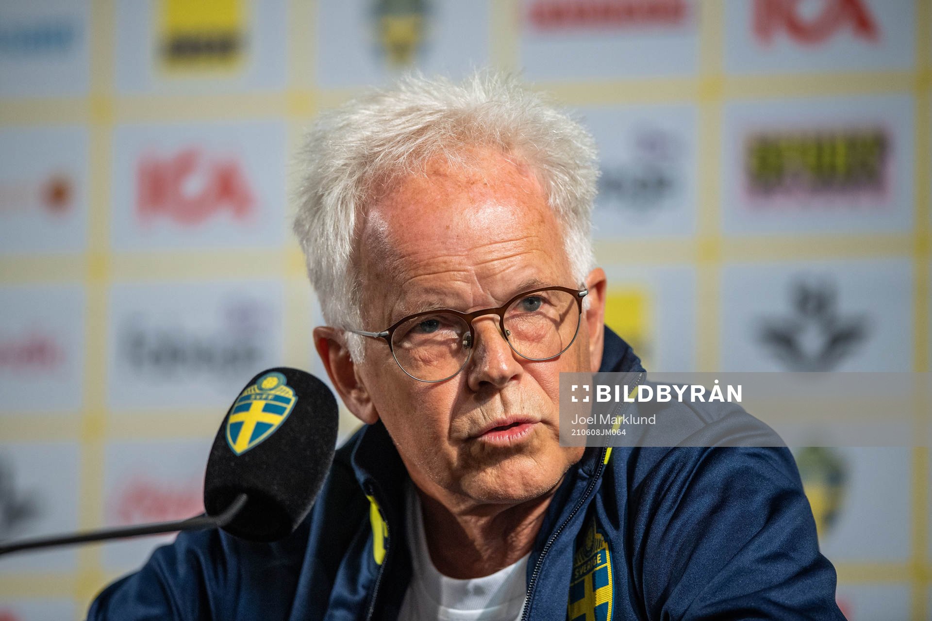 Team doctor Anders Valentin of the Swedish national