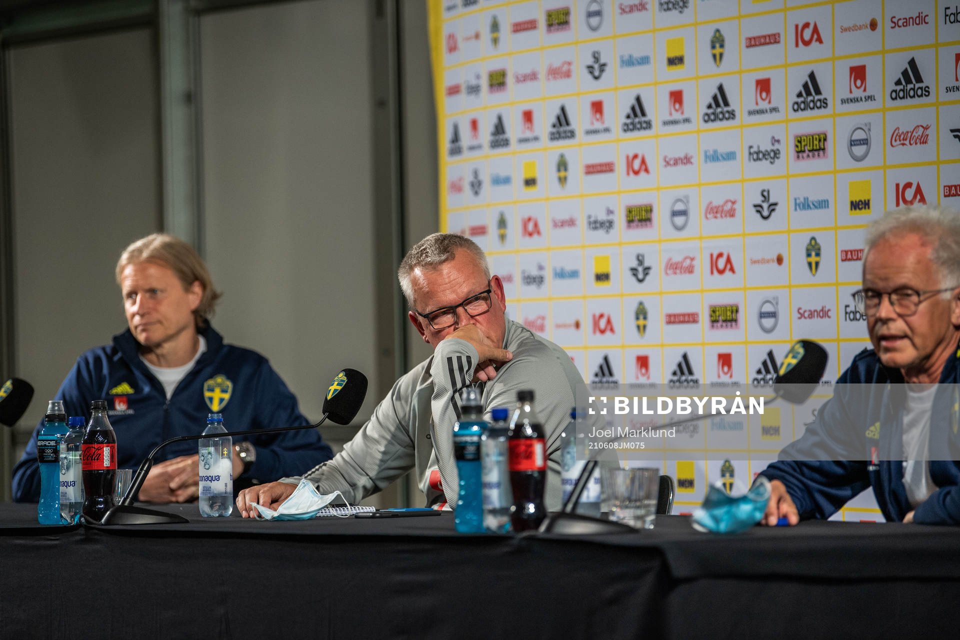 Team manager Stefan Pettersson, Janne Andersson, head coach