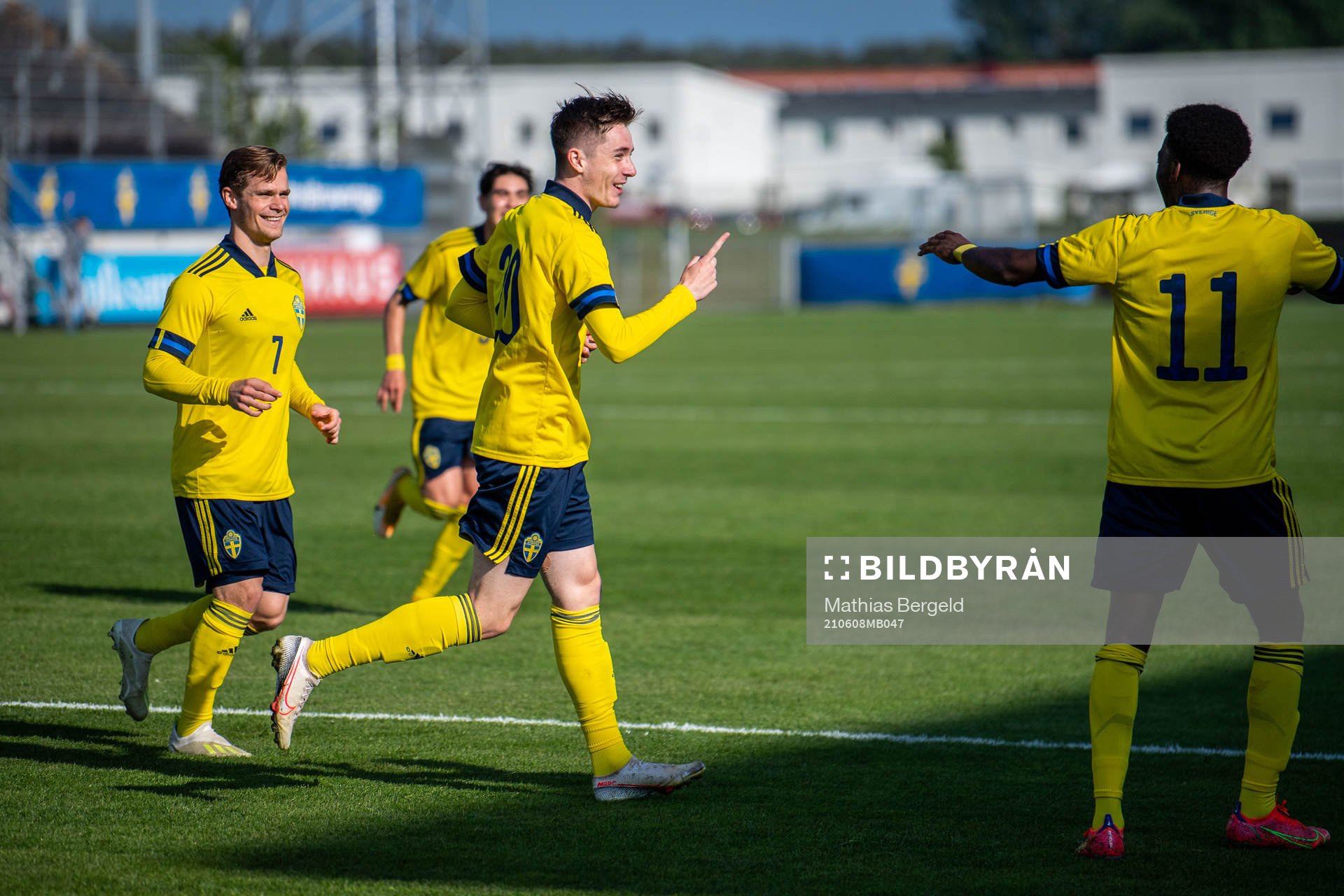 Patrik Wålemark of Sweden celebrates togheter with Hampus